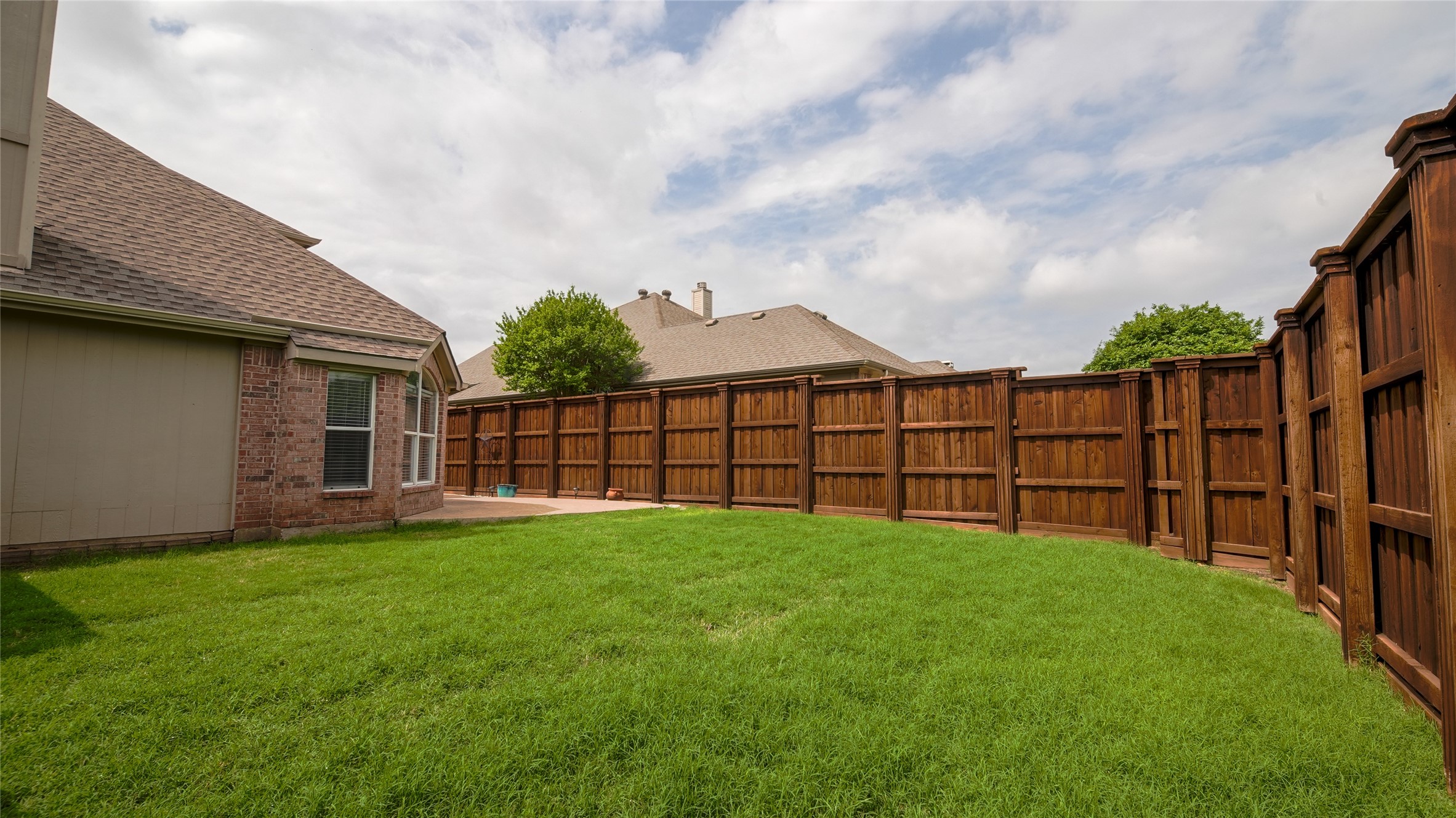 10702 River Oaks Drive