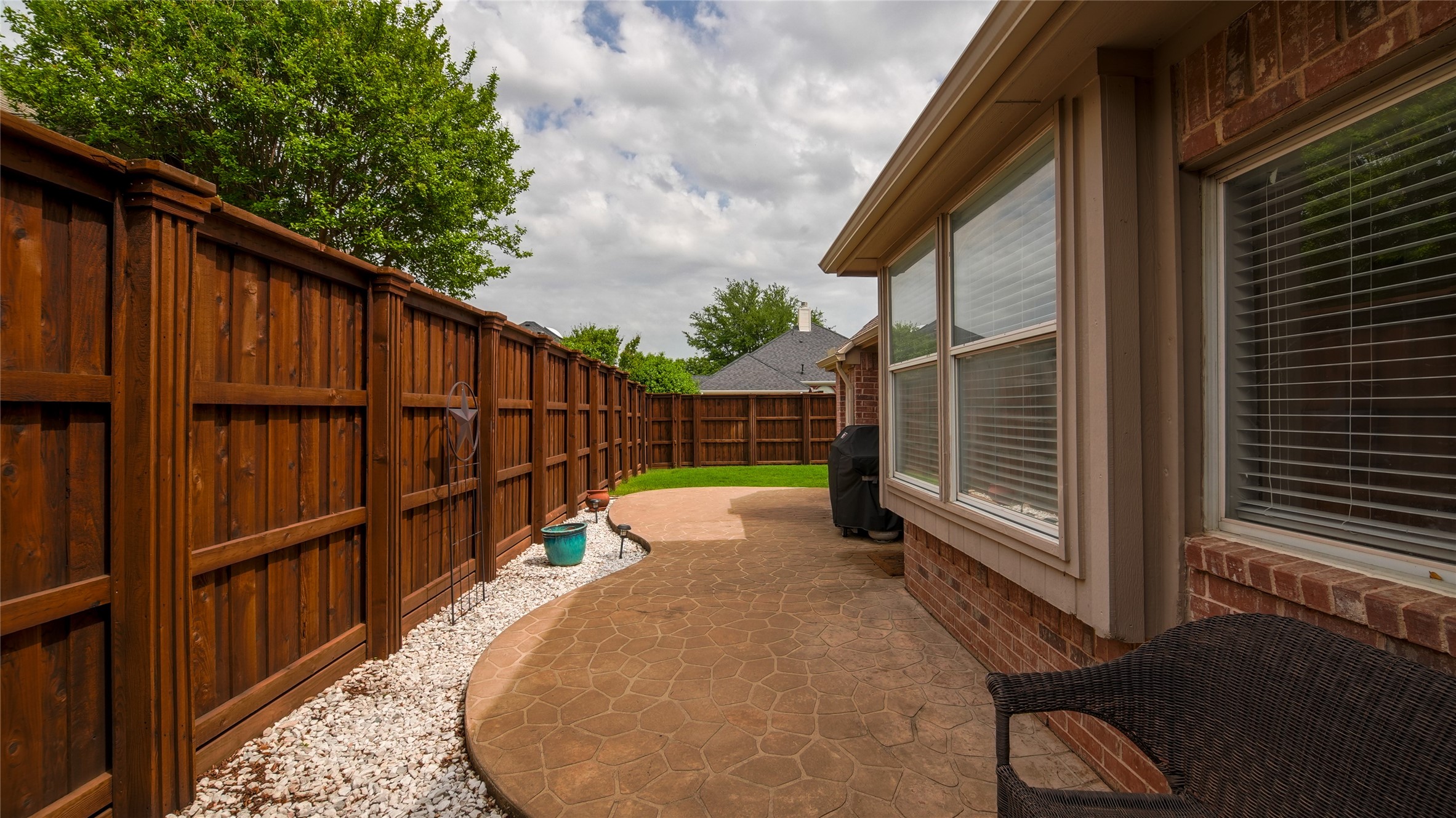 10702 River Oaks Drive
