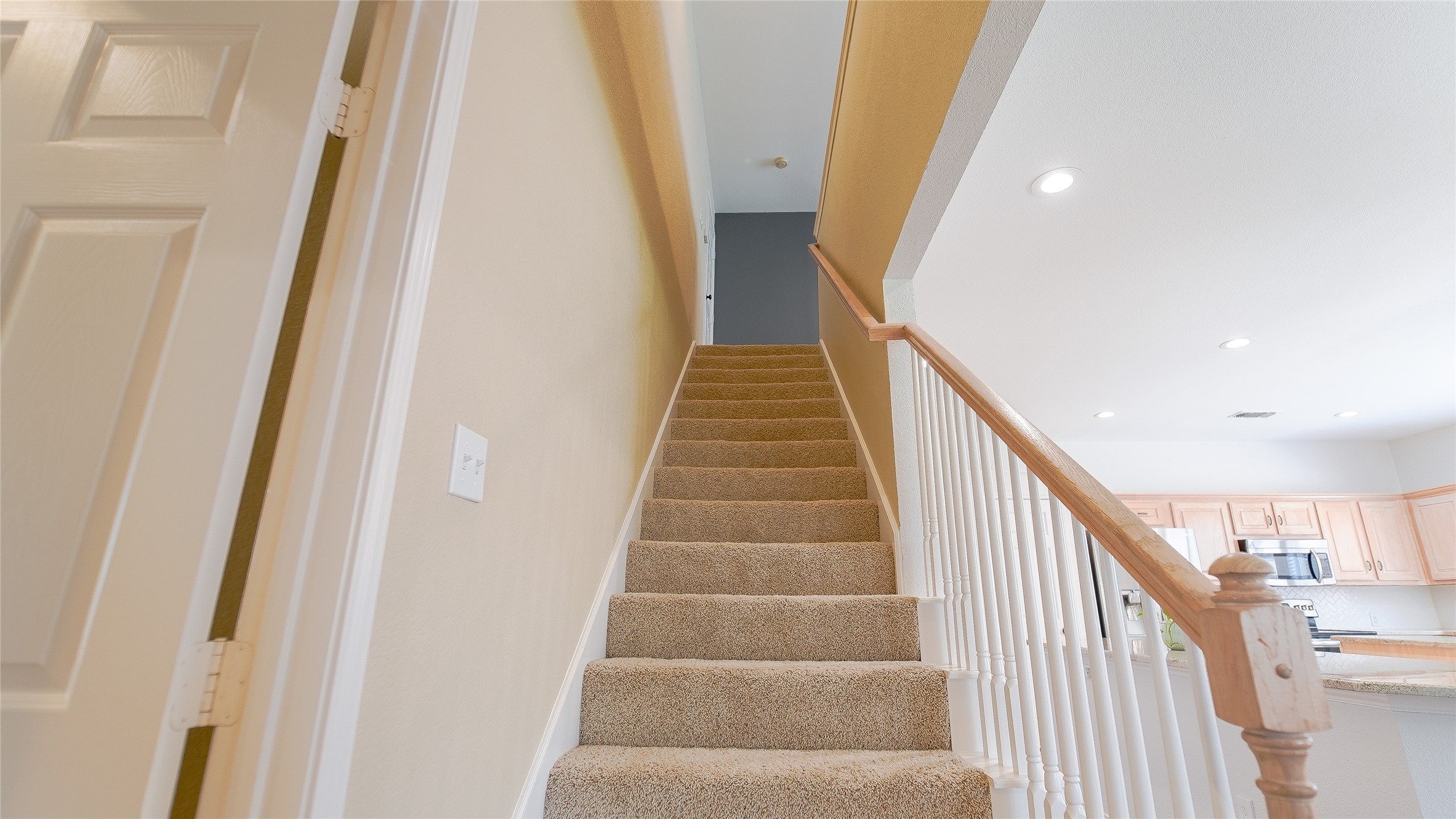 10702 River Oaks Drive