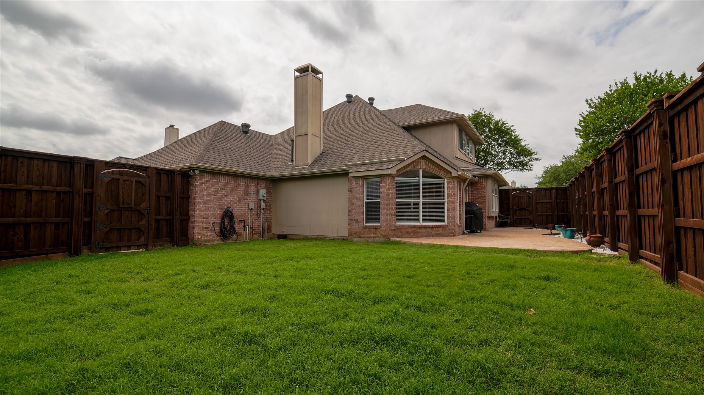 10702 River Oaks Drive