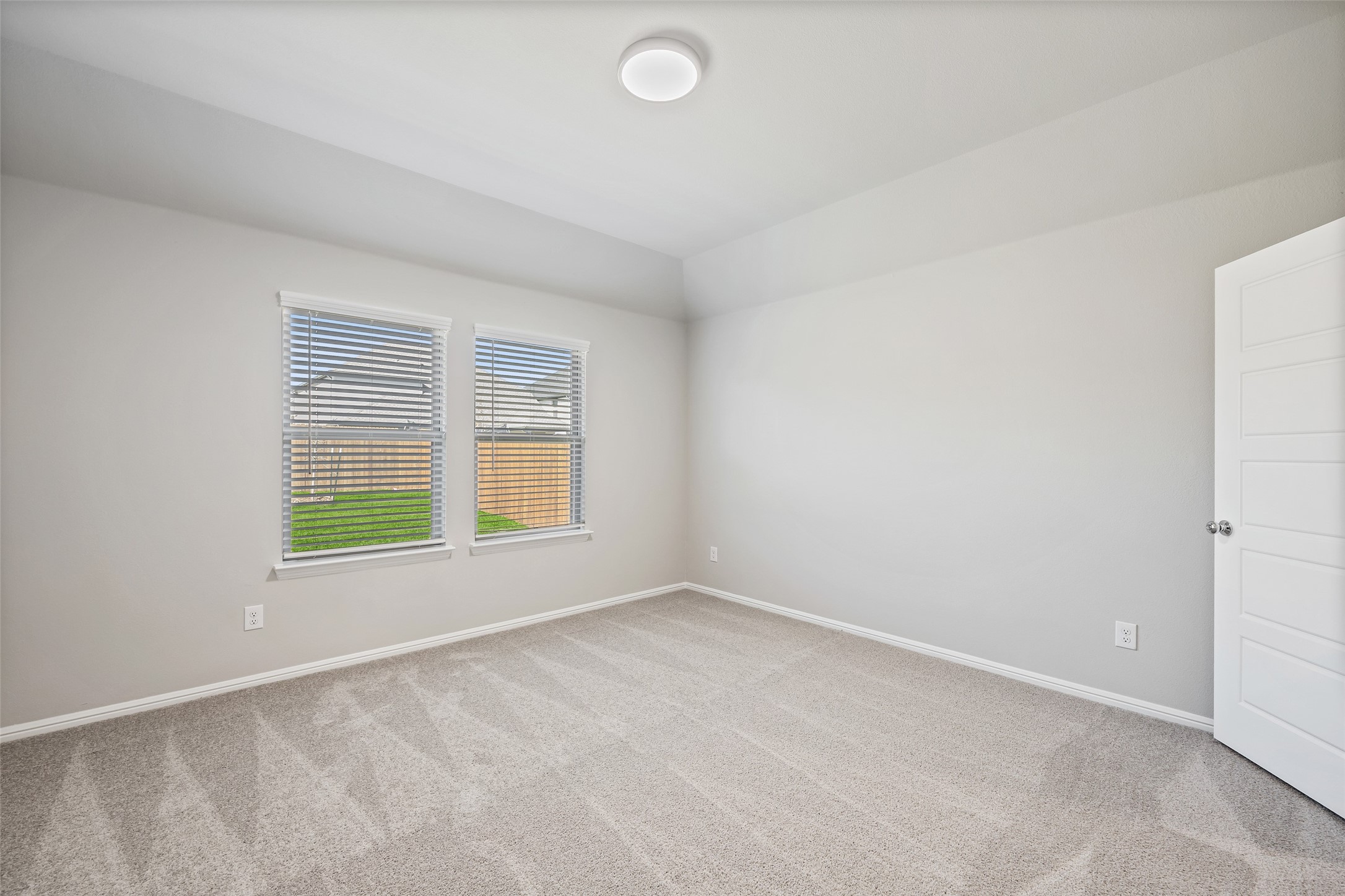 916 Rosemary Hill Drive