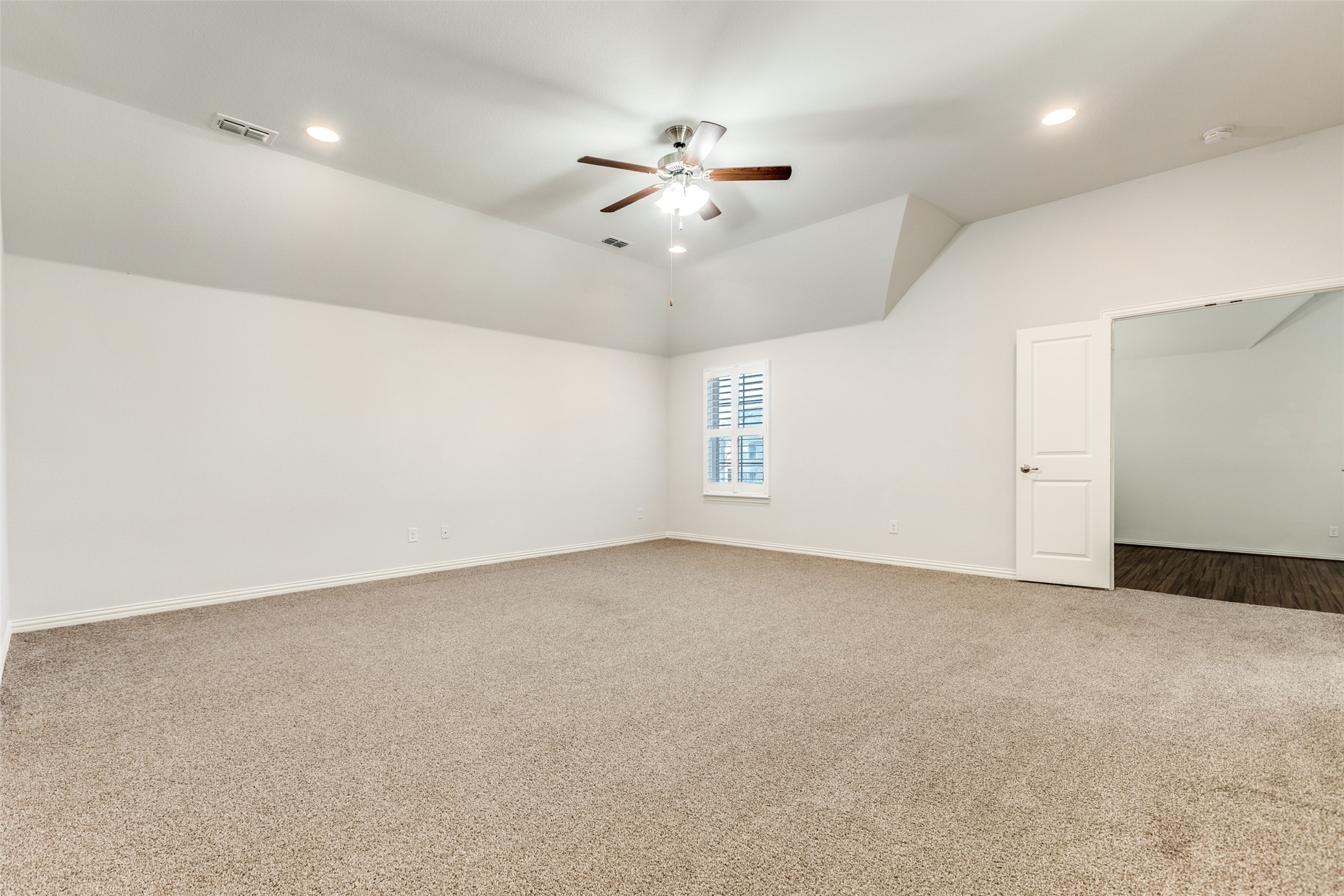 2631 Seabiscuit Road