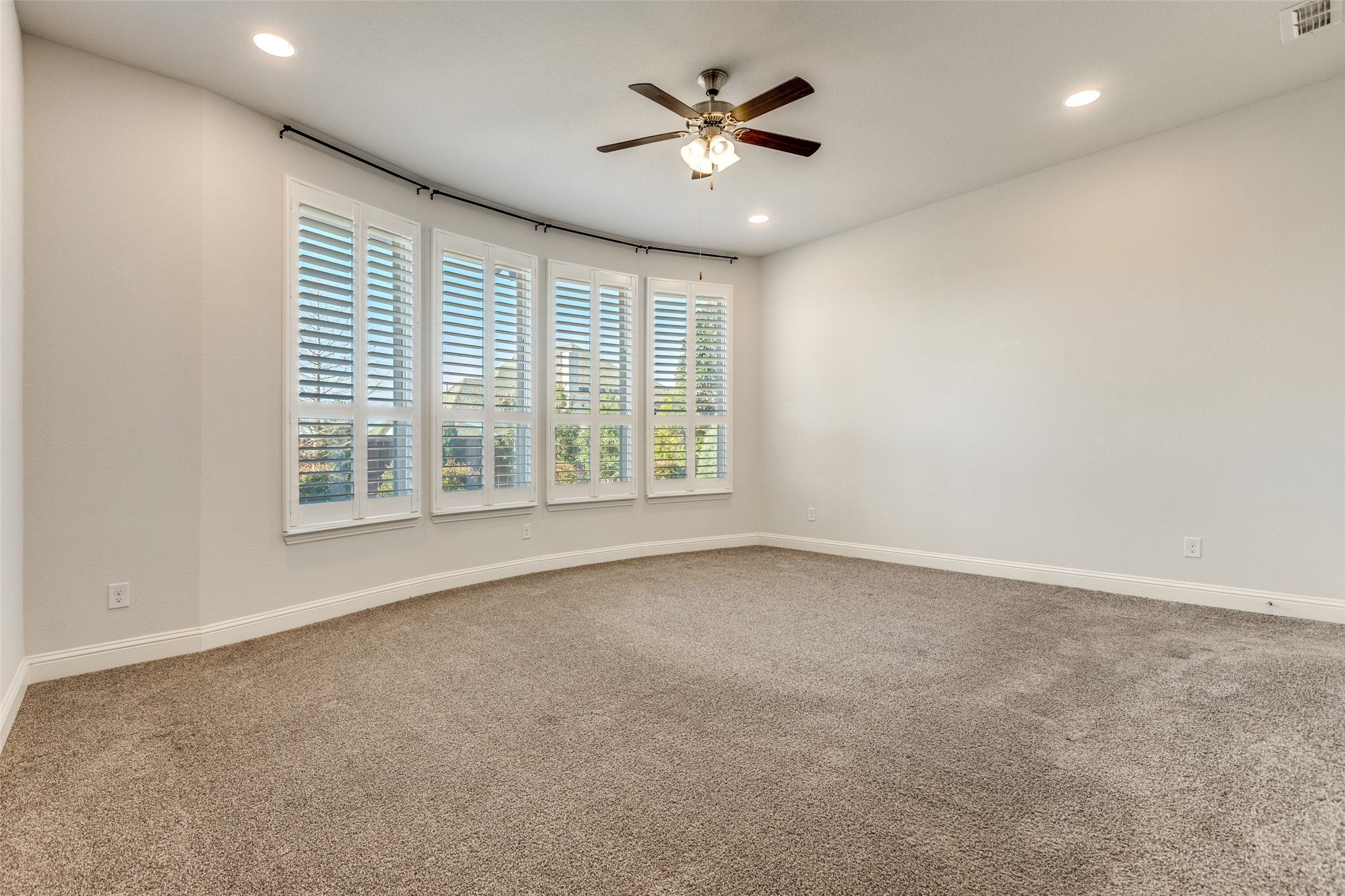 2631 Seabiscuit Road