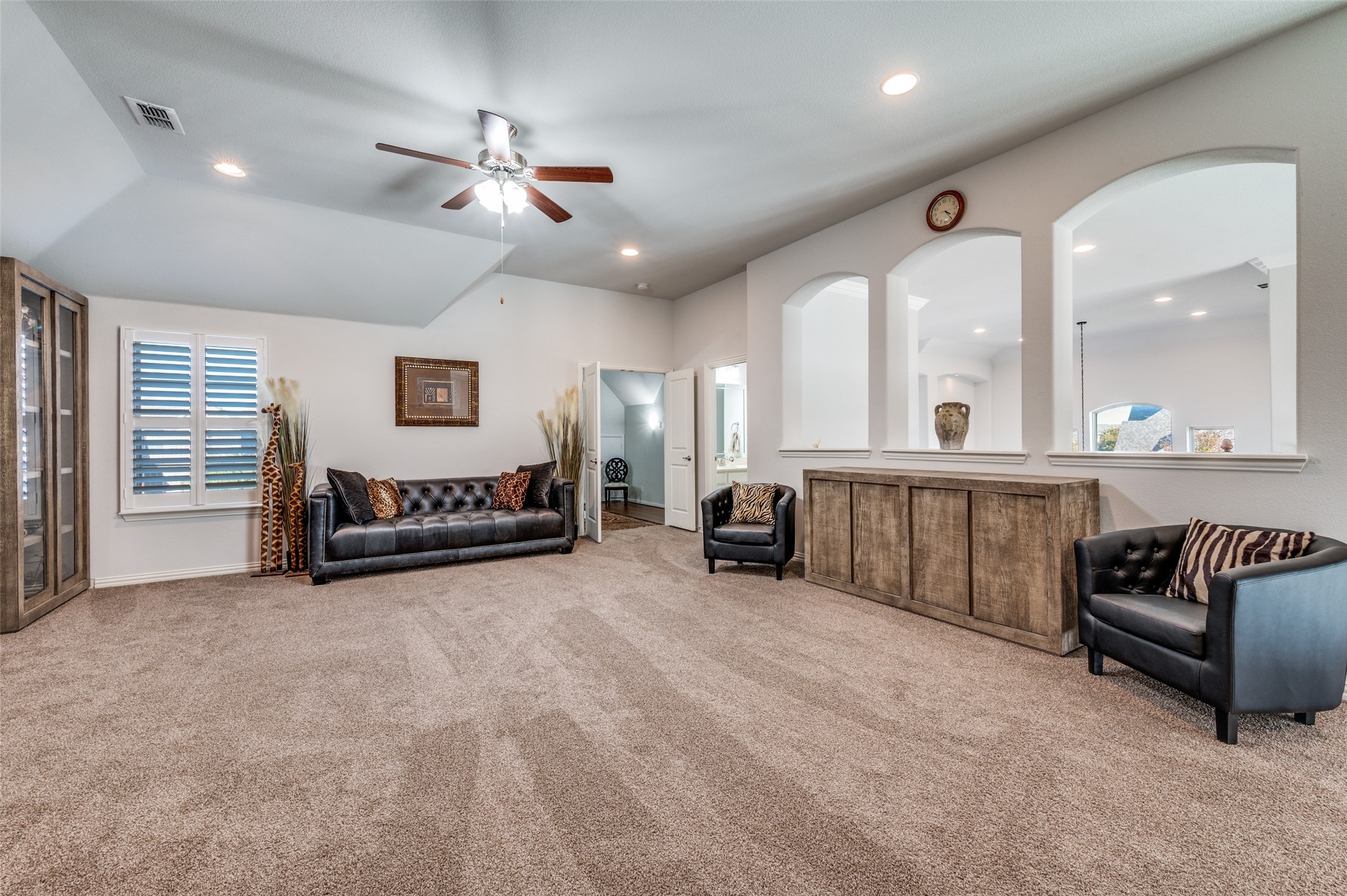 2631 Seabiscuit Road