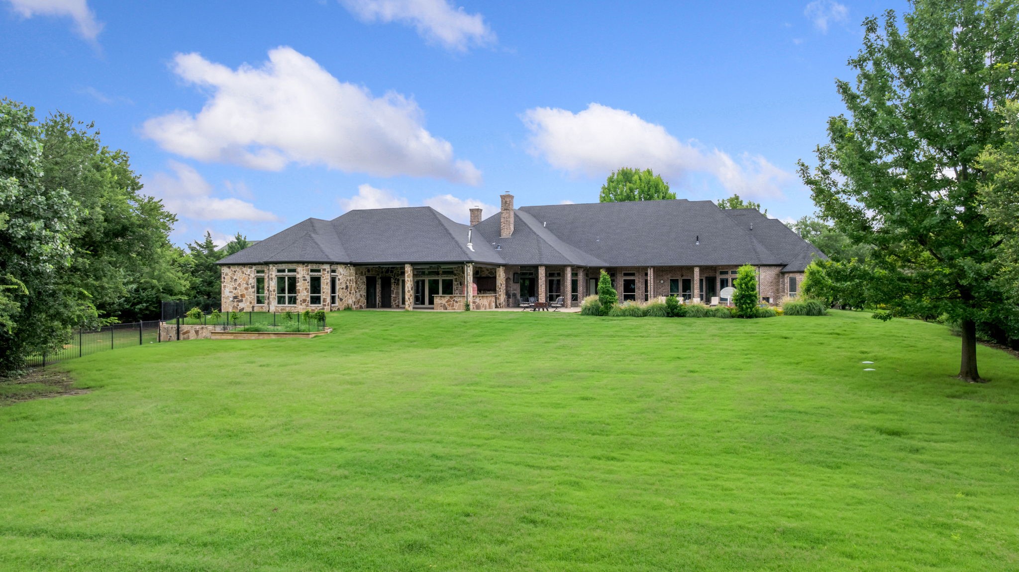 5455 Pebble Creek Drive