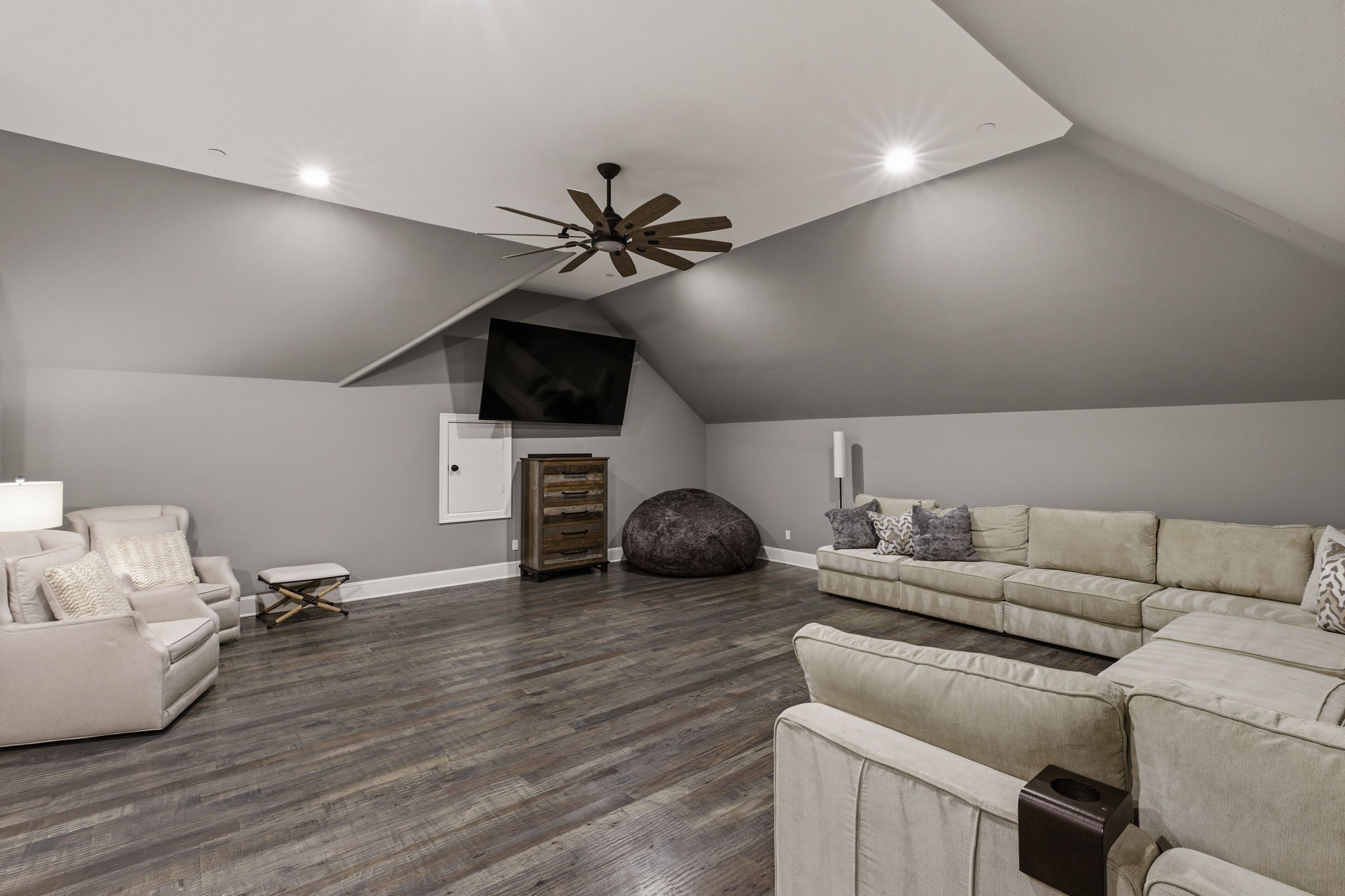 5455 Pebble Creek Drive