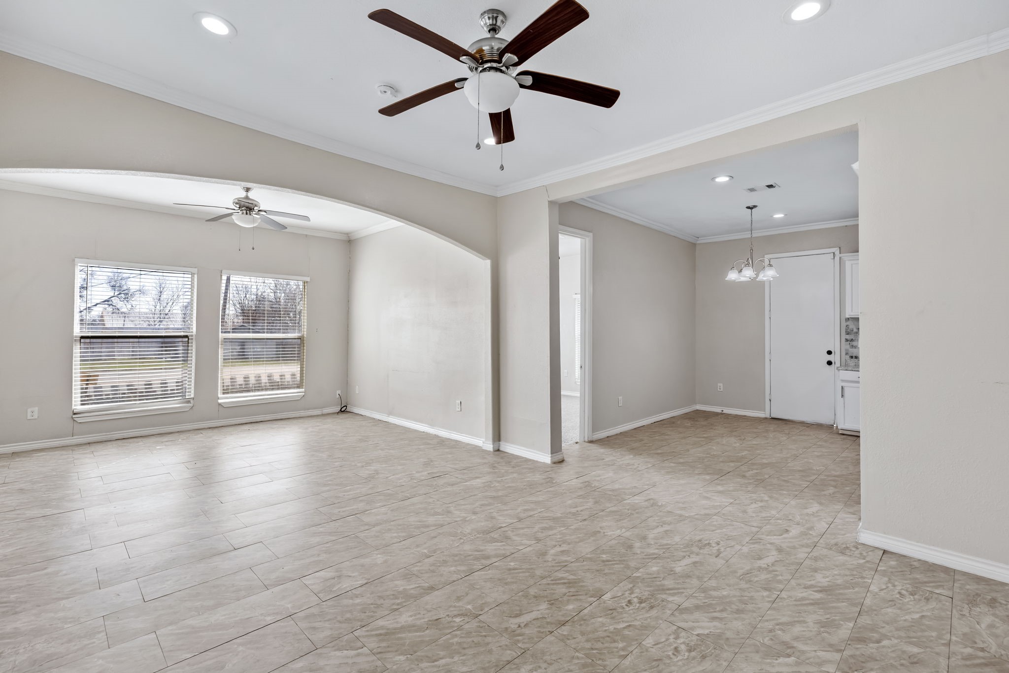 101 W Farm to Market 6