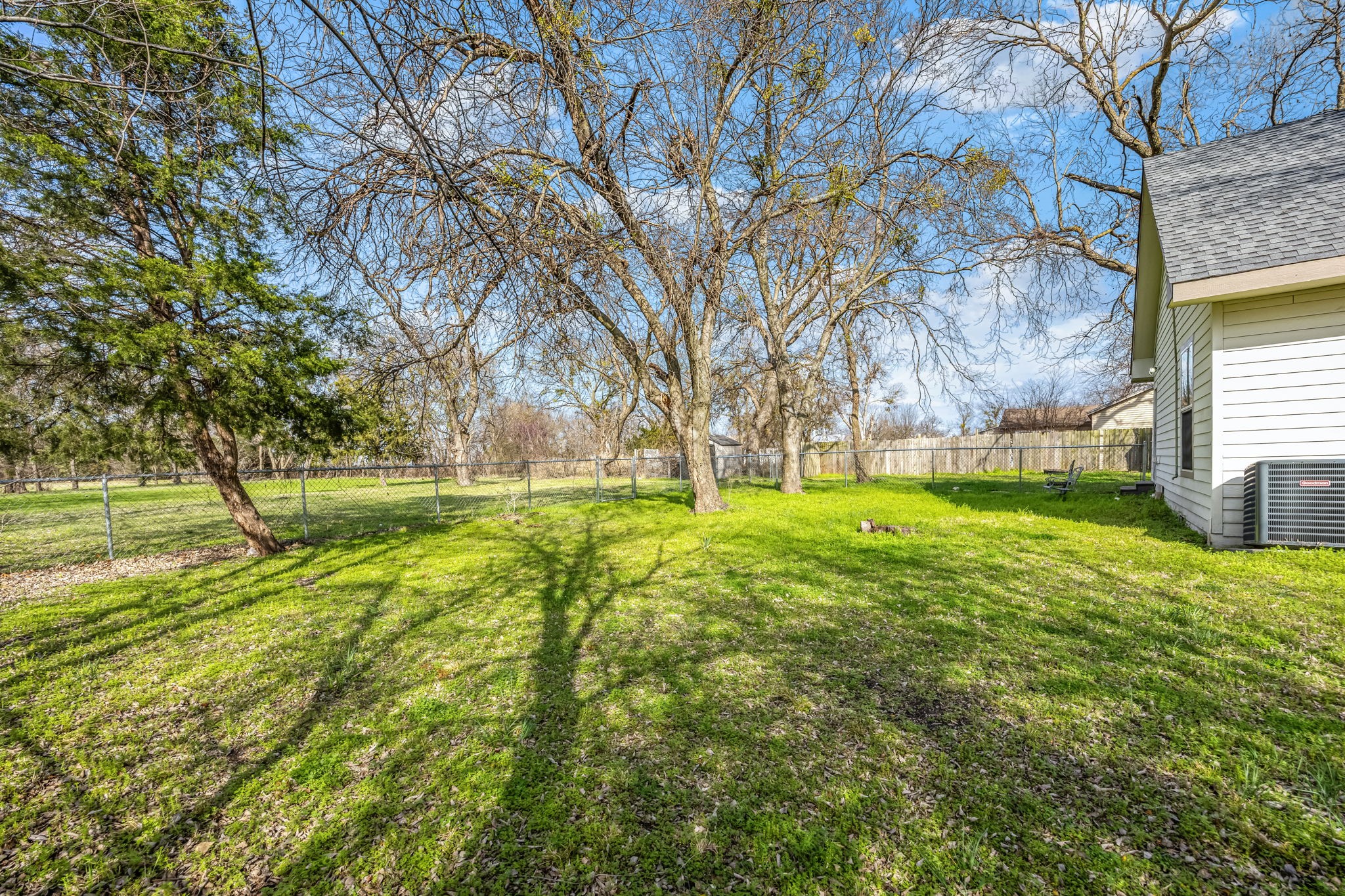 101 W Farm to Market 6