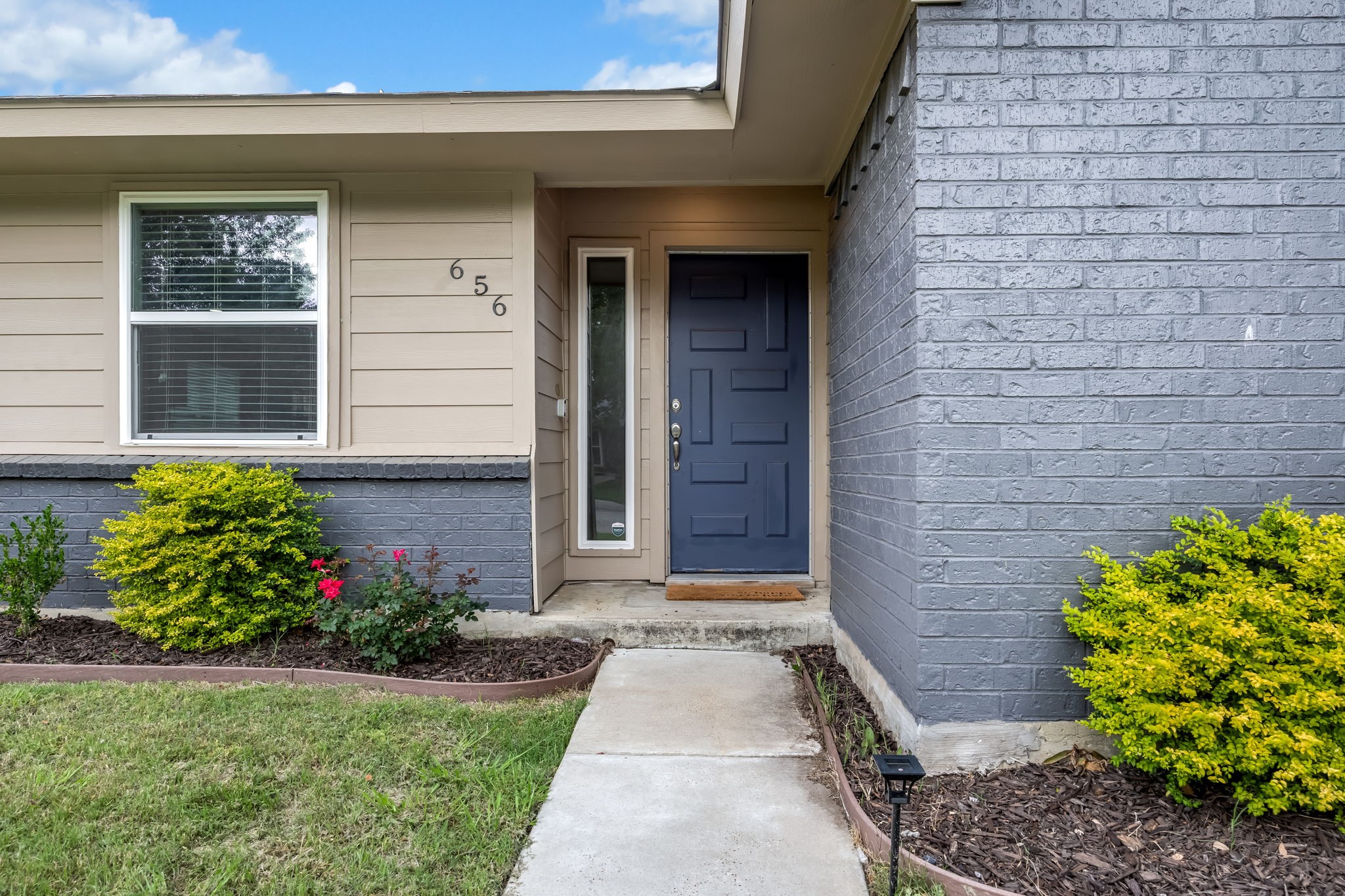 656 Red River Drive
