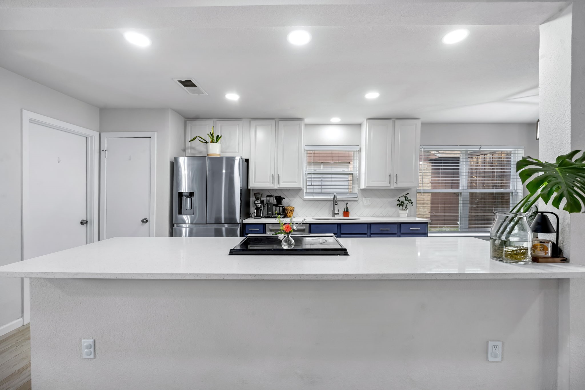 656 Red River Drive