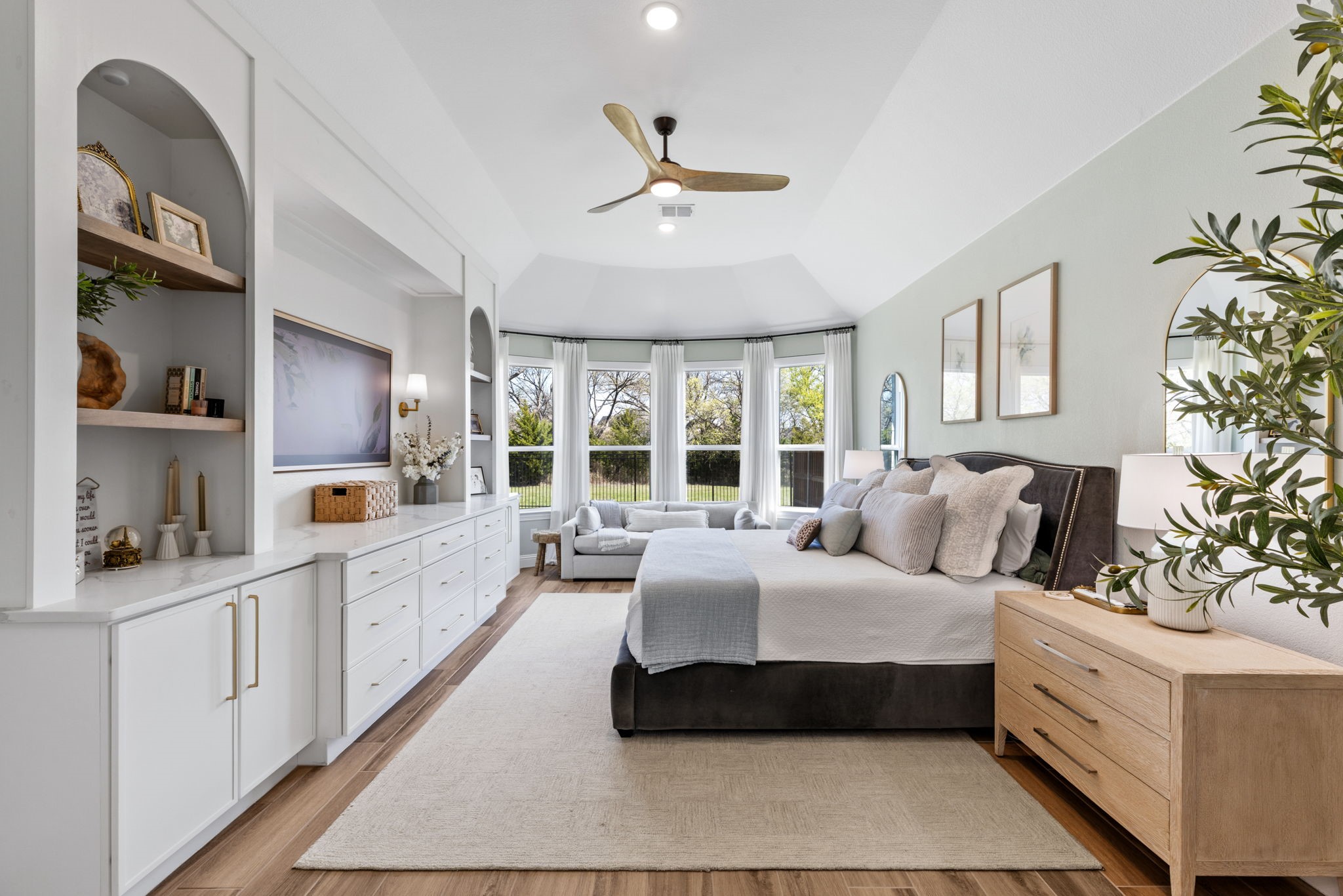 8820 Autumn Lake Trail