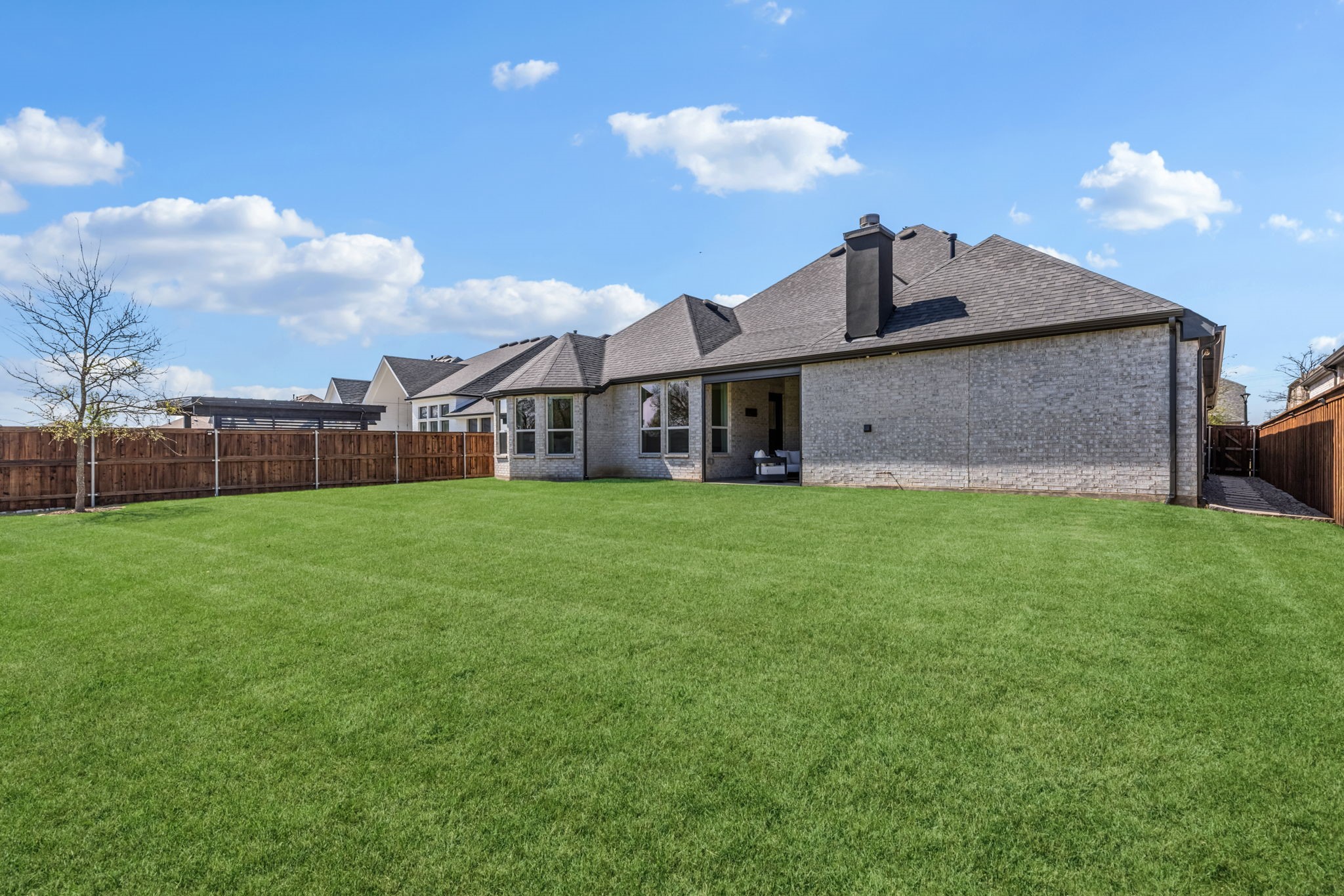 8820 Autumn Lake Trail