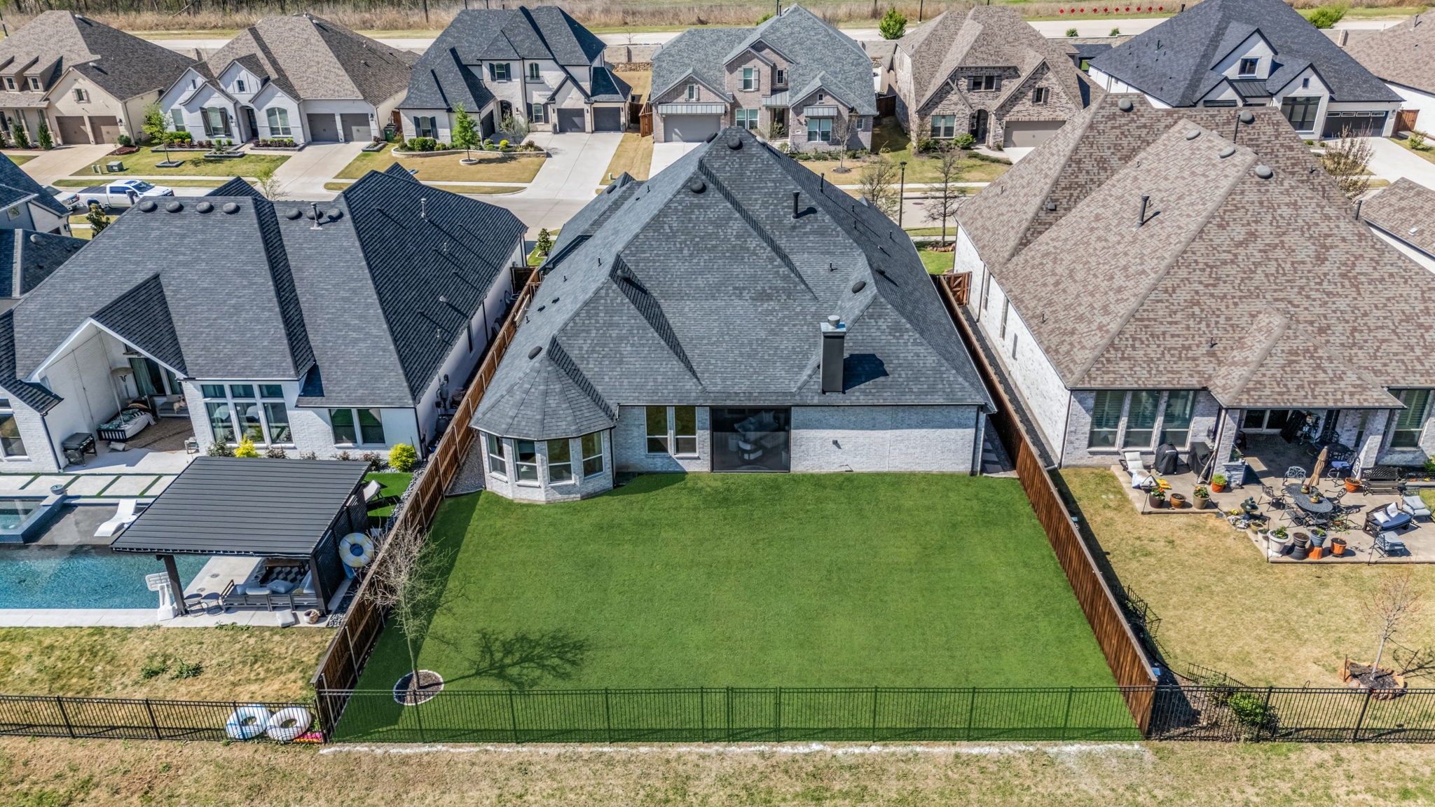 8820 Autumn Lake Trail