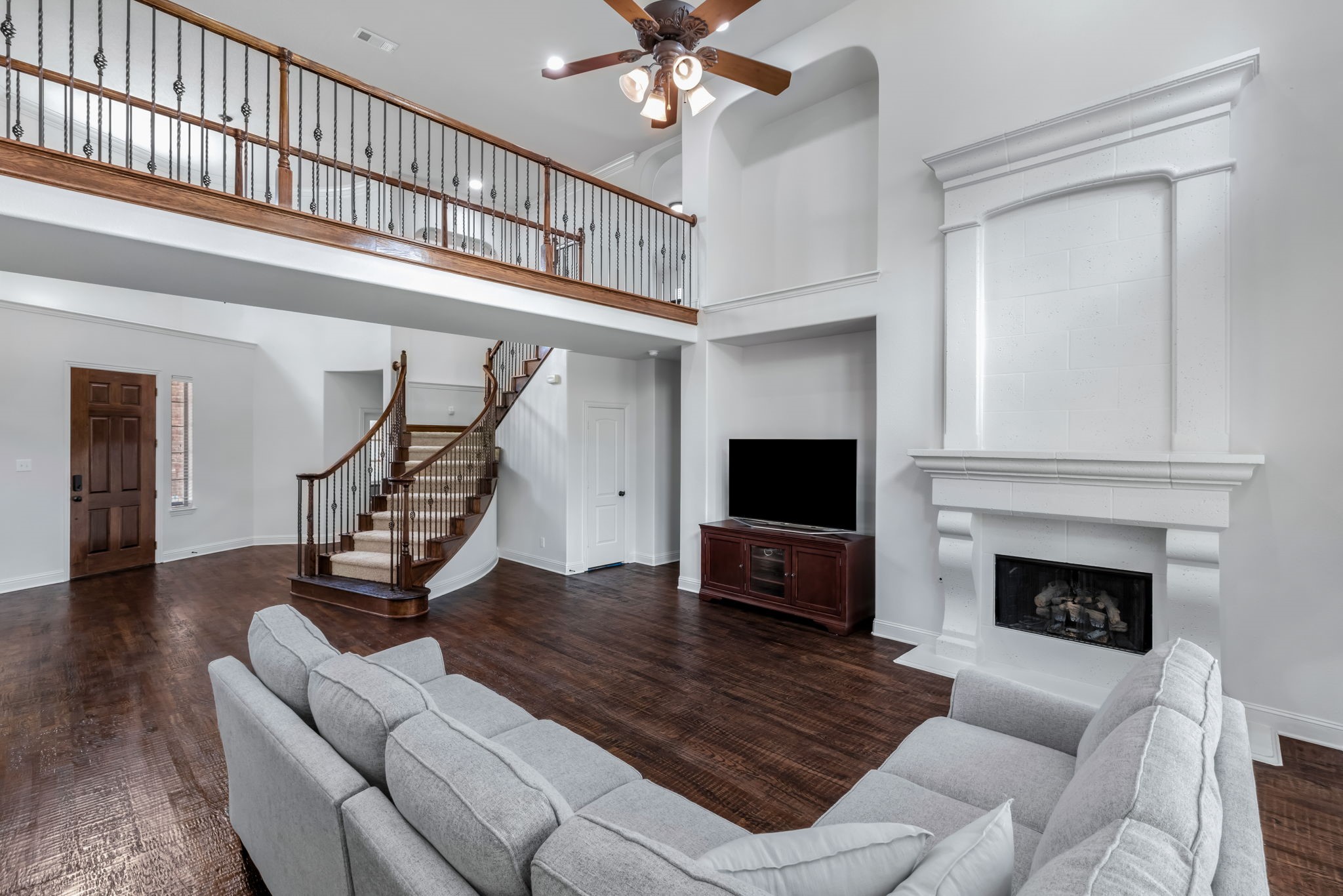 601 Livingston Drive