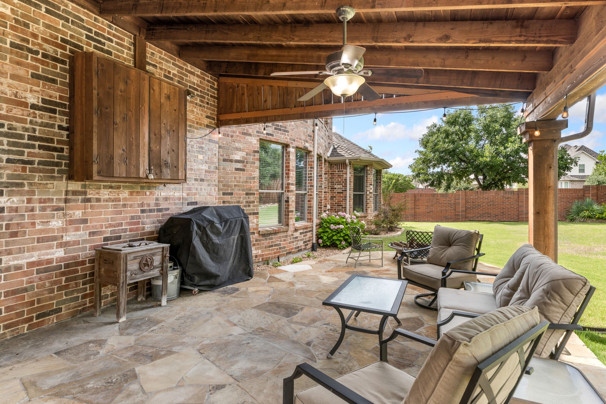 601 Livingston Drive