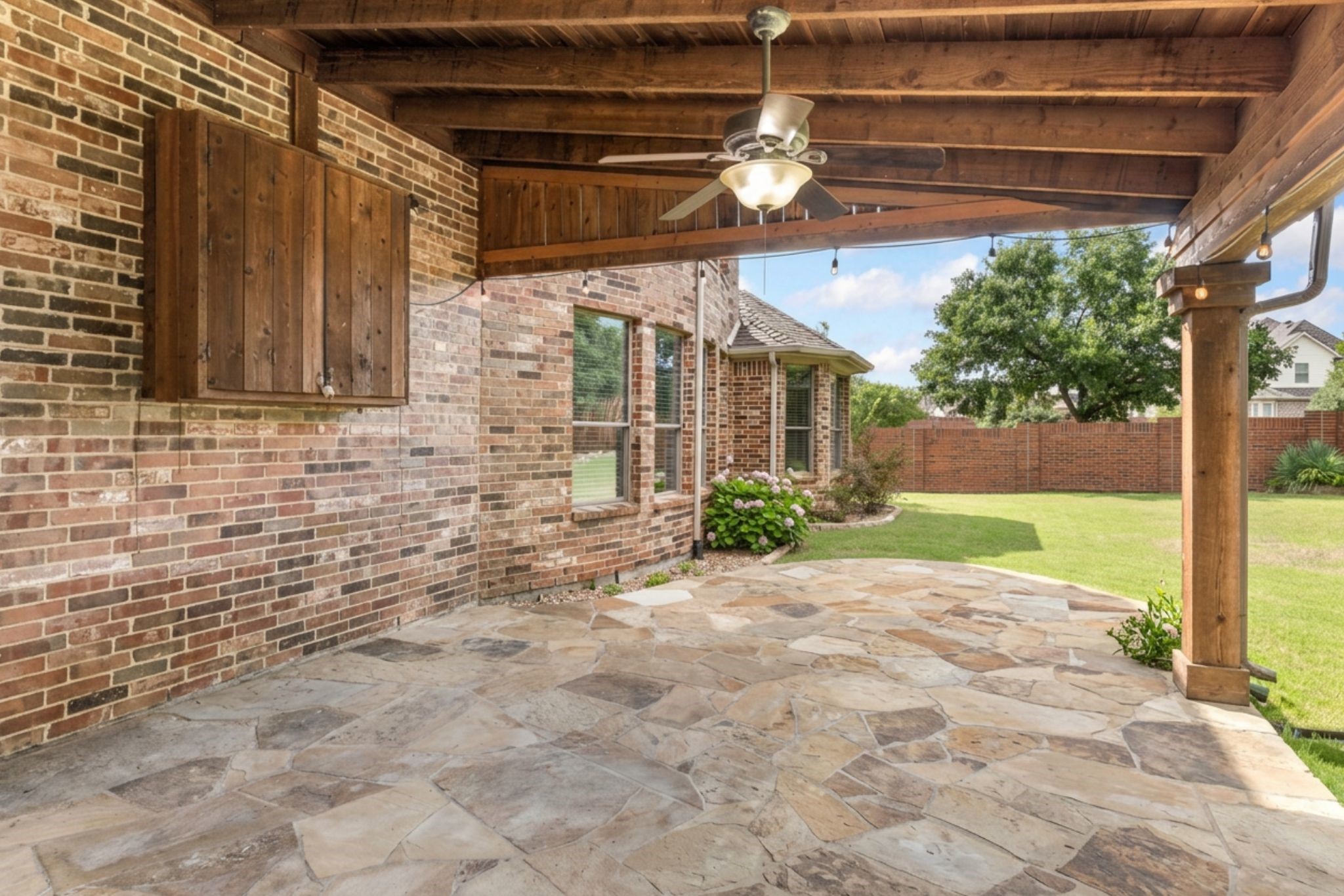 601 Livingston Drive