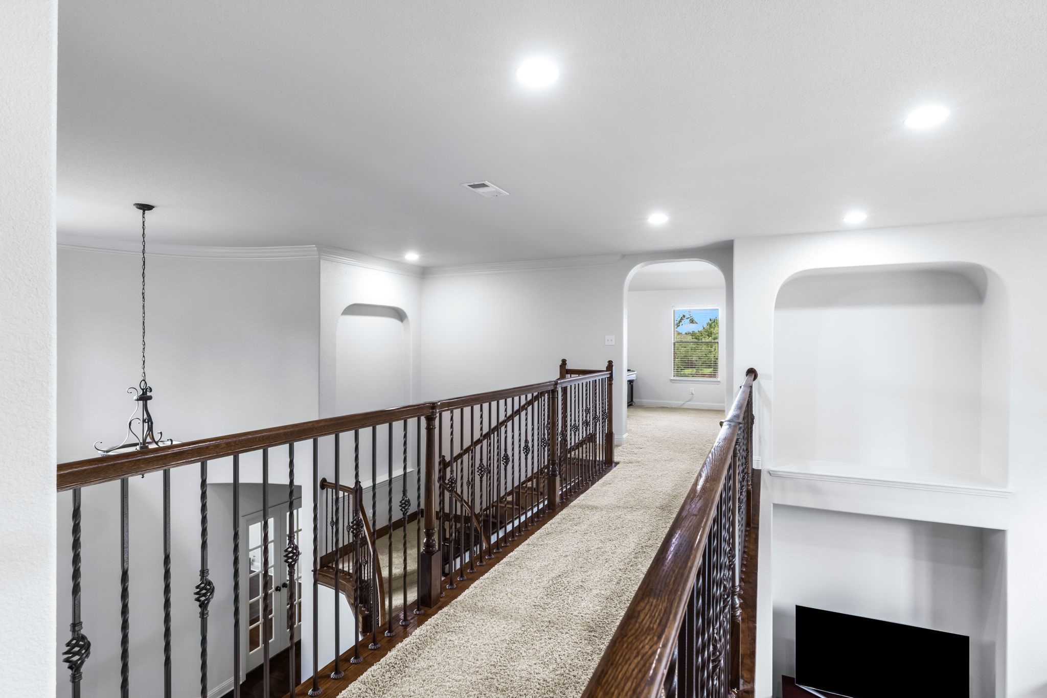 601 Livingston Drive
