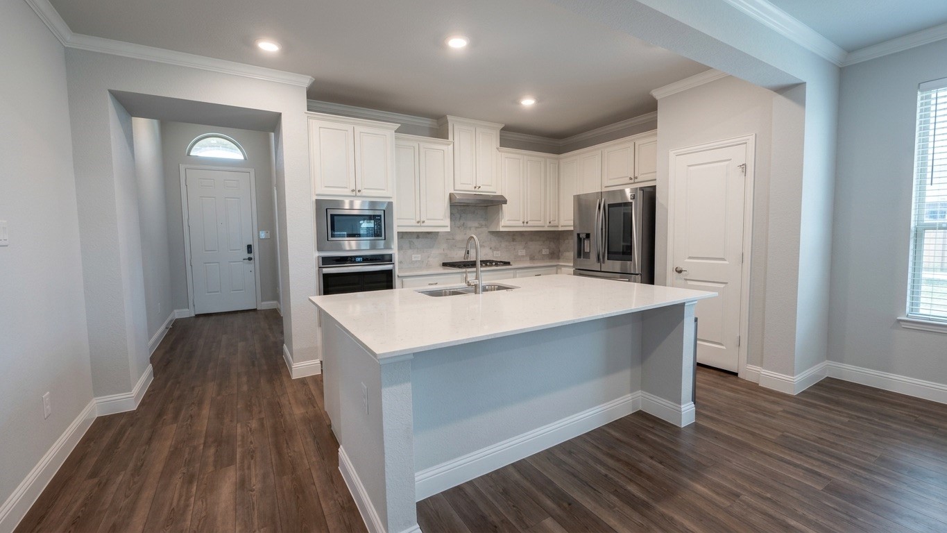 9224 Armadillo Trail