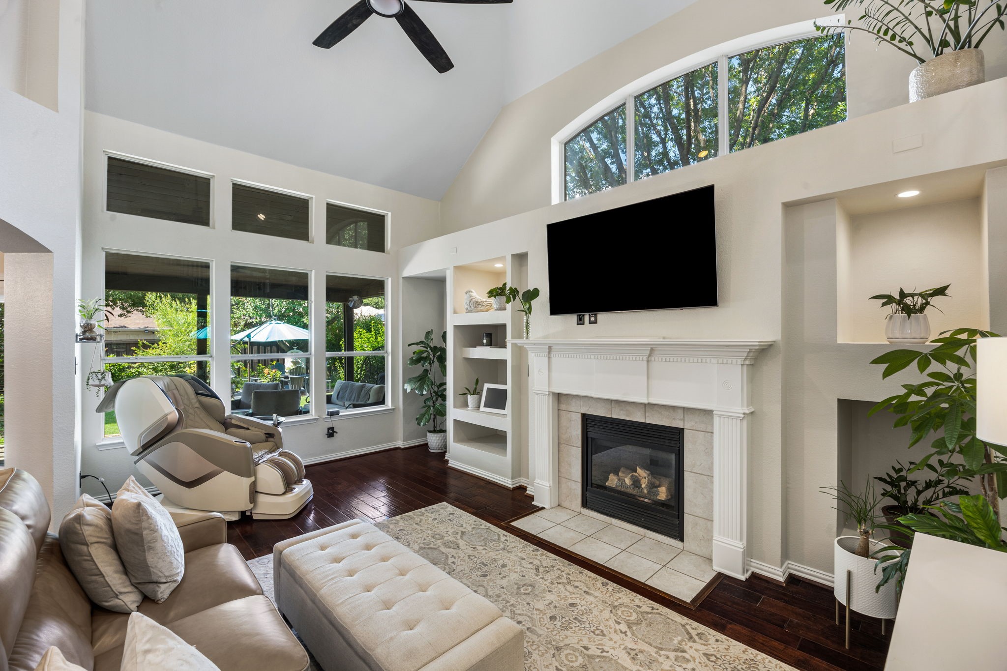 8302 Tanglerose Drive