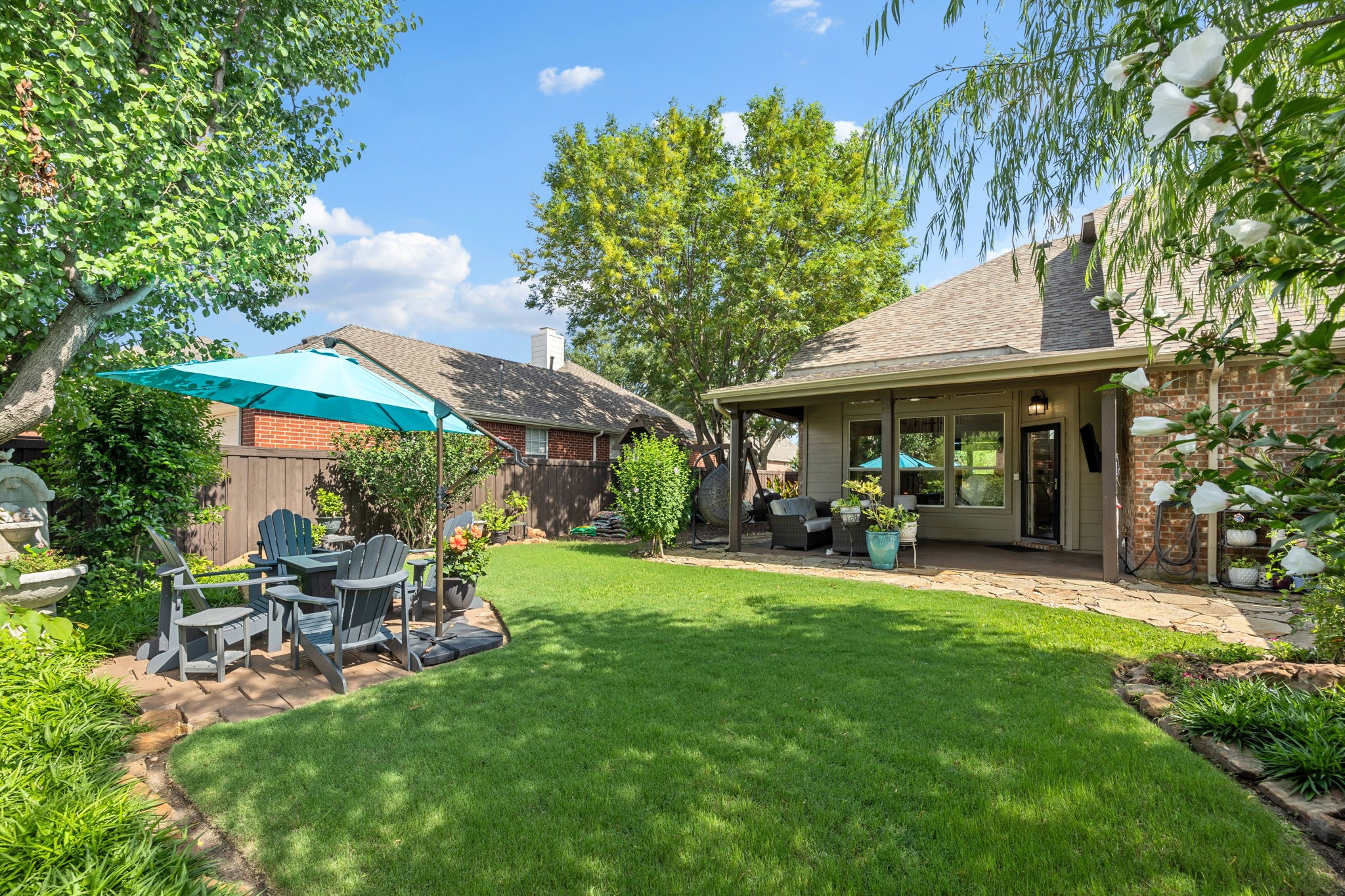 8302 Tanglerose Drive