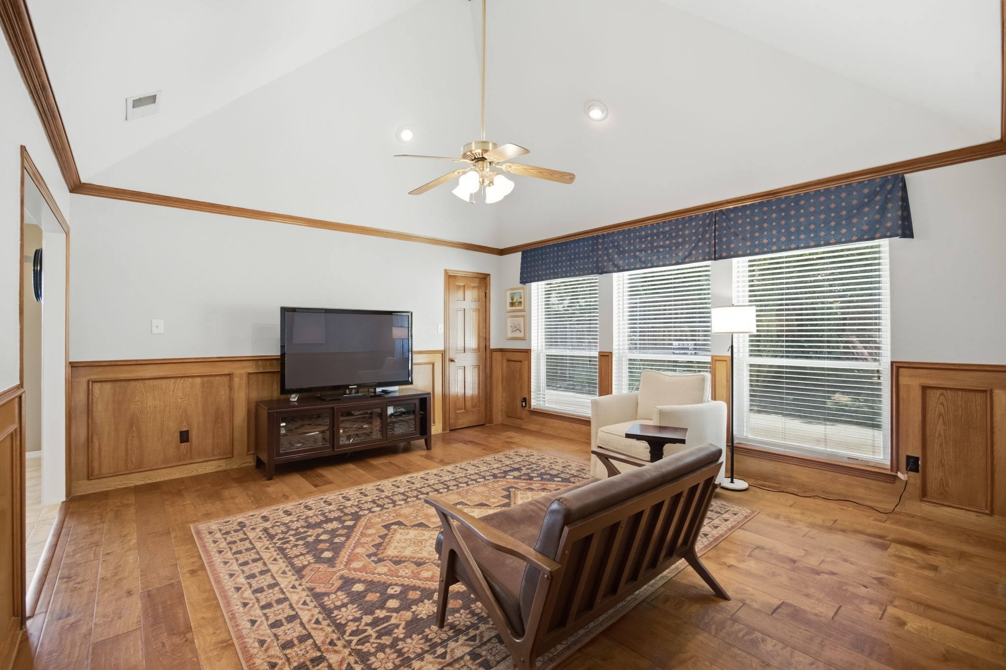 2741 Fox Glenn Court