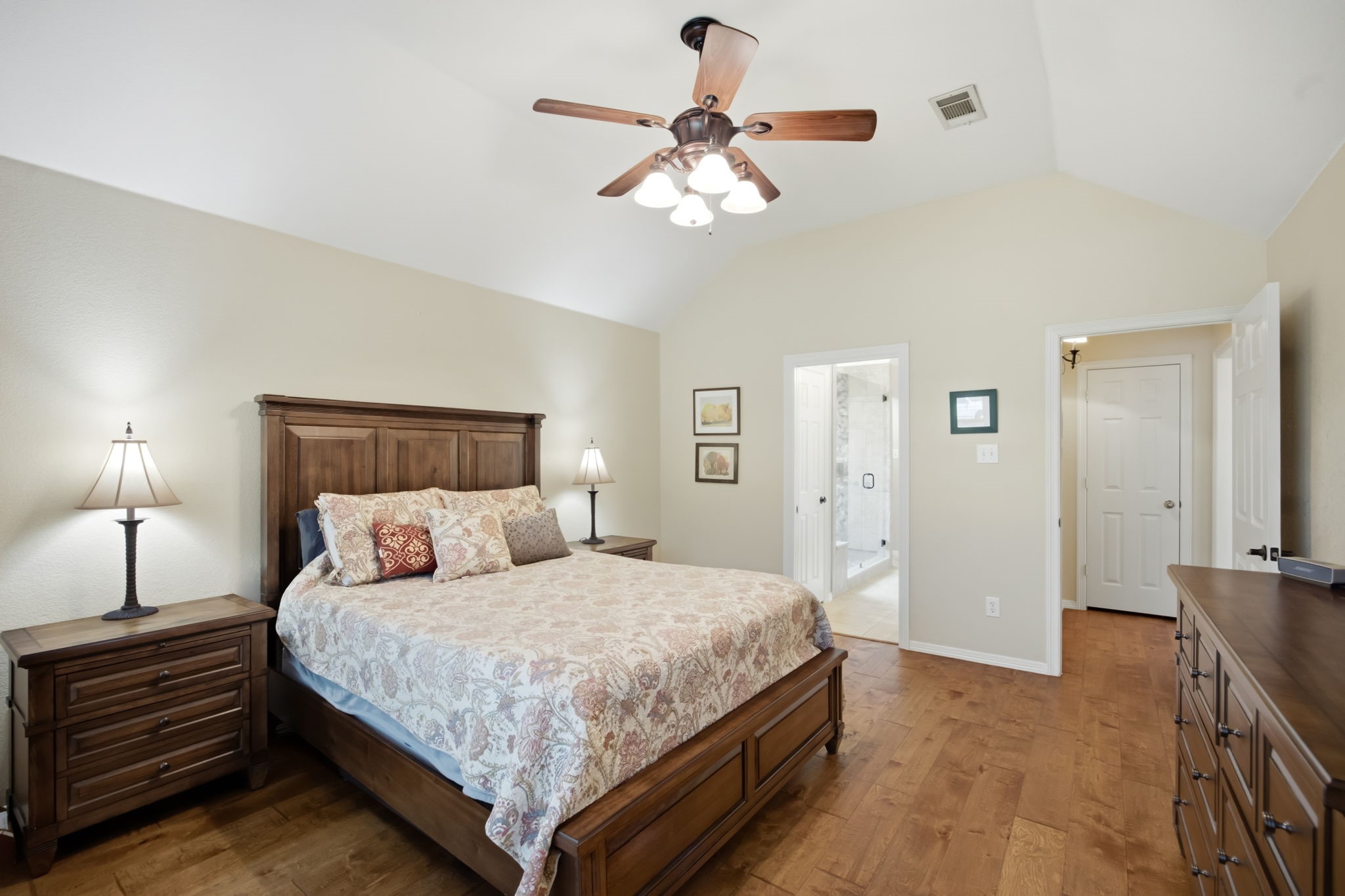 2741 Fox Glenn Court