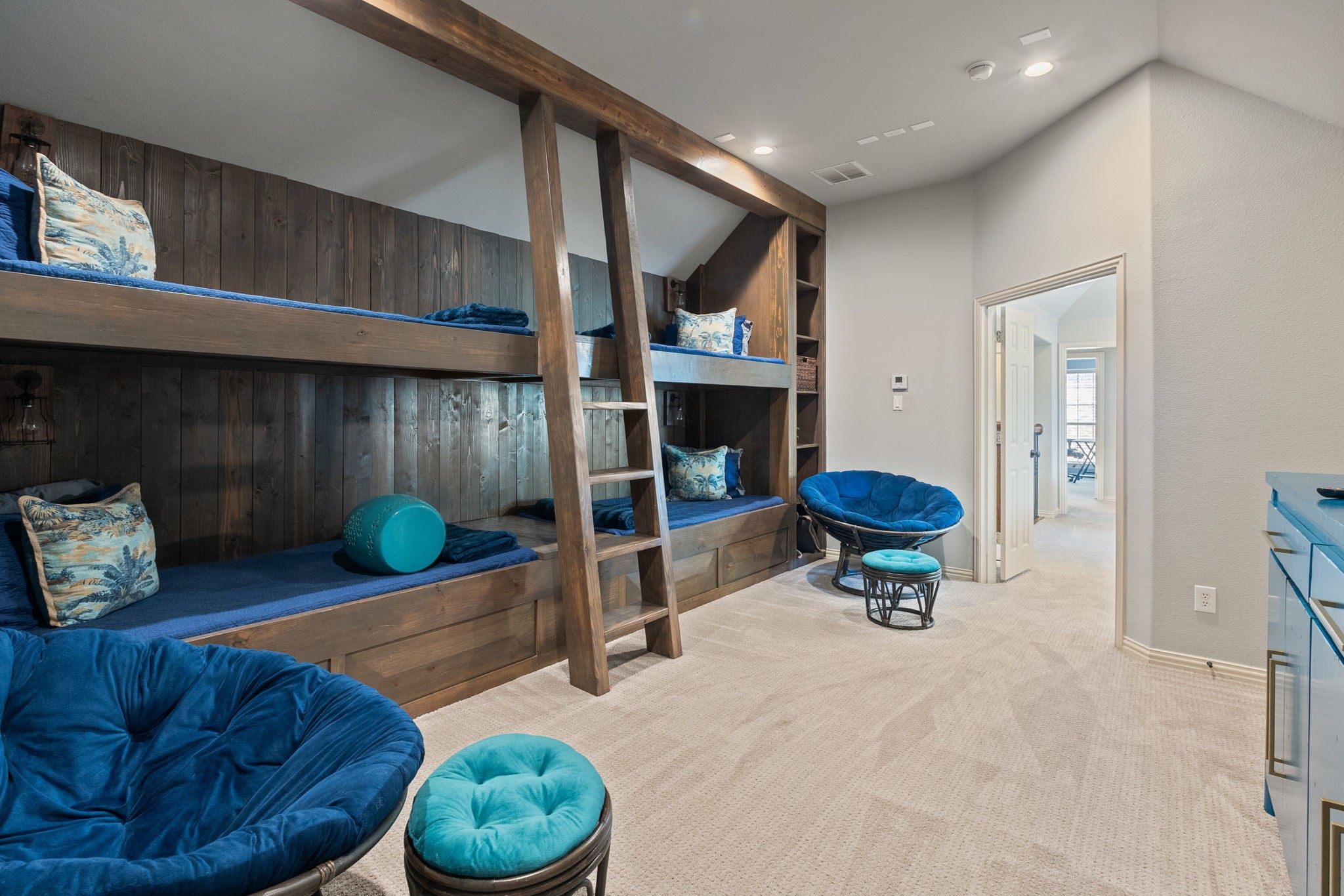 8016 Blue Hole Court