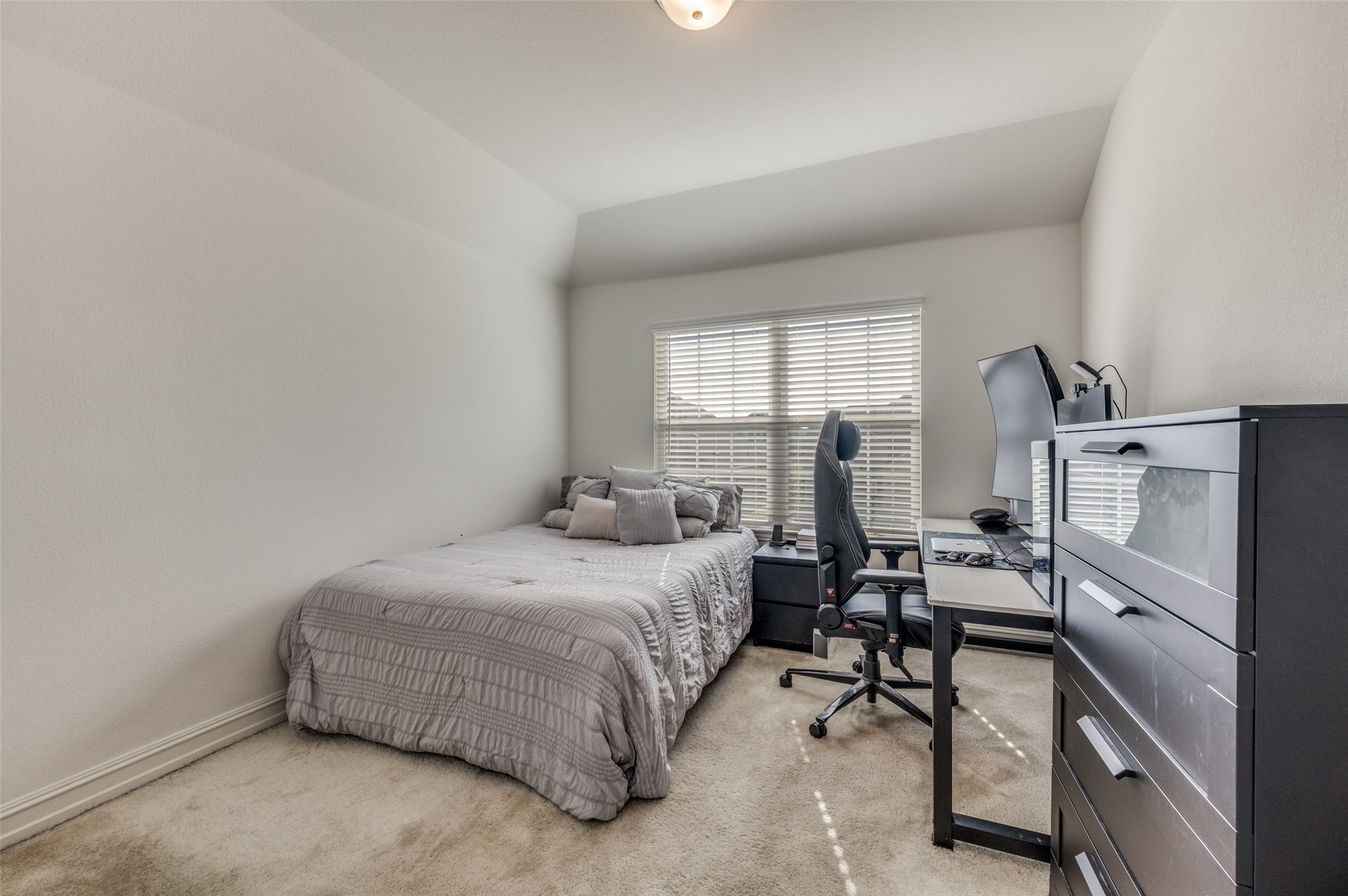 1609 Quentin Drive