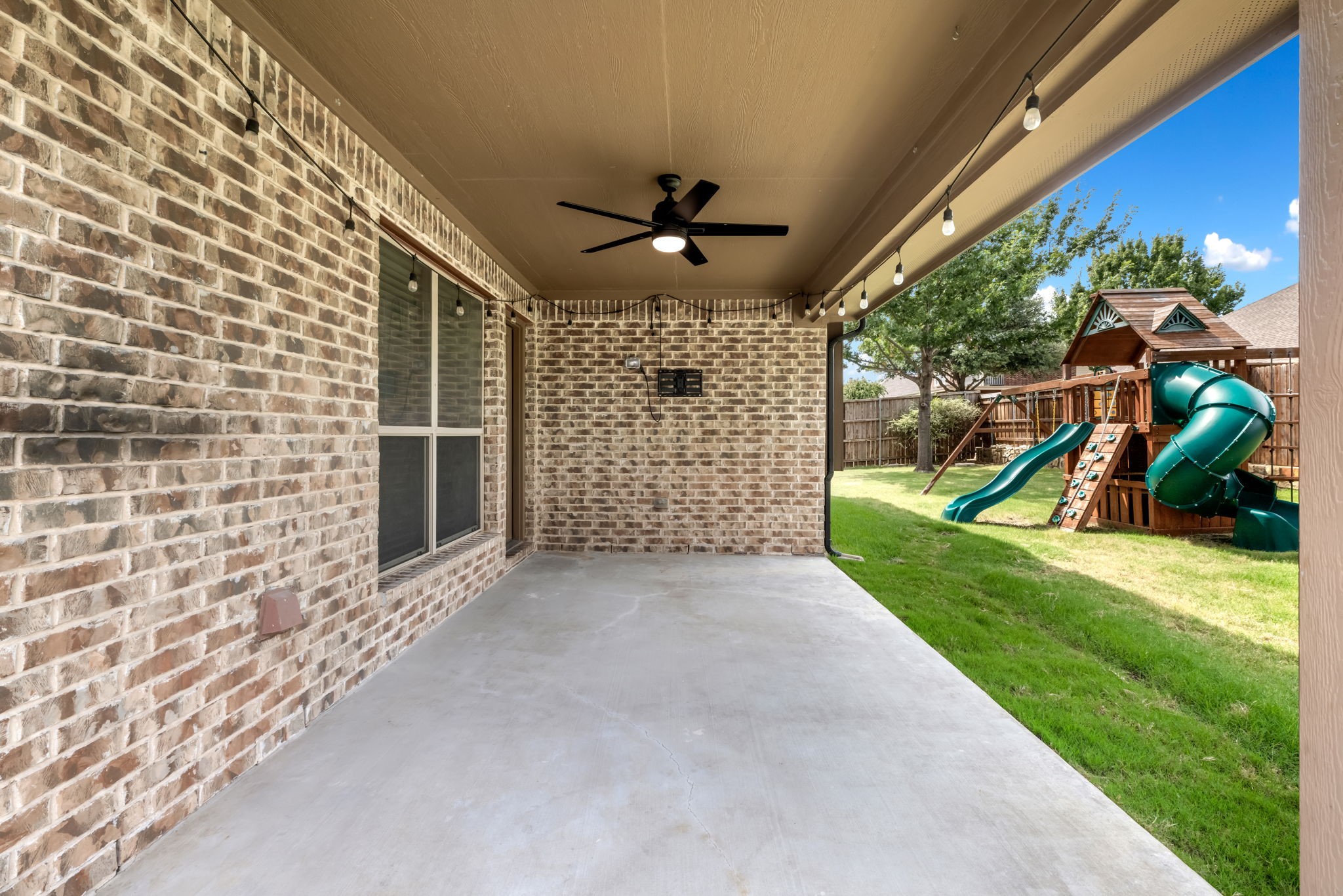 1521 Brush Creek Road