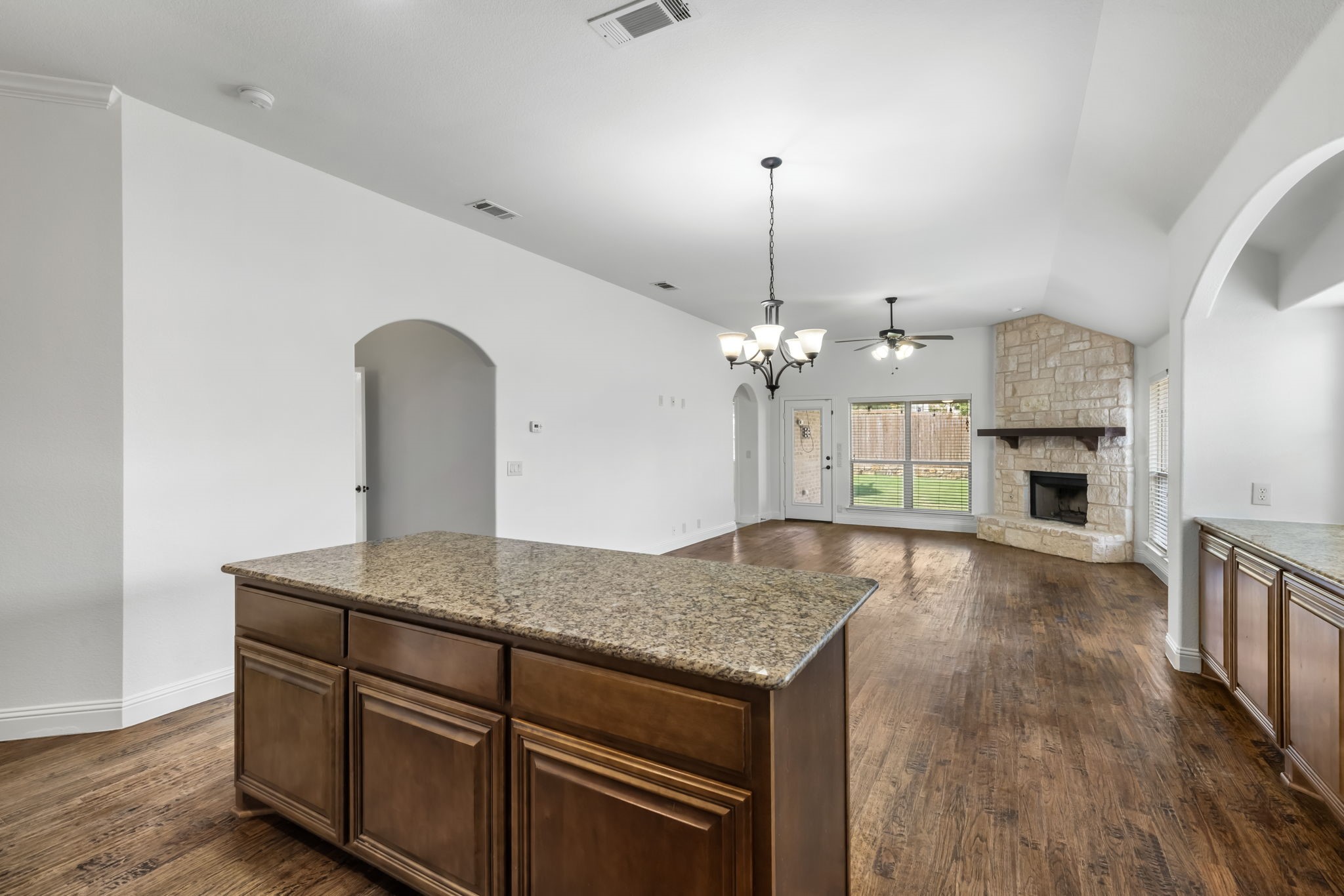 1521 Brush Creek Road