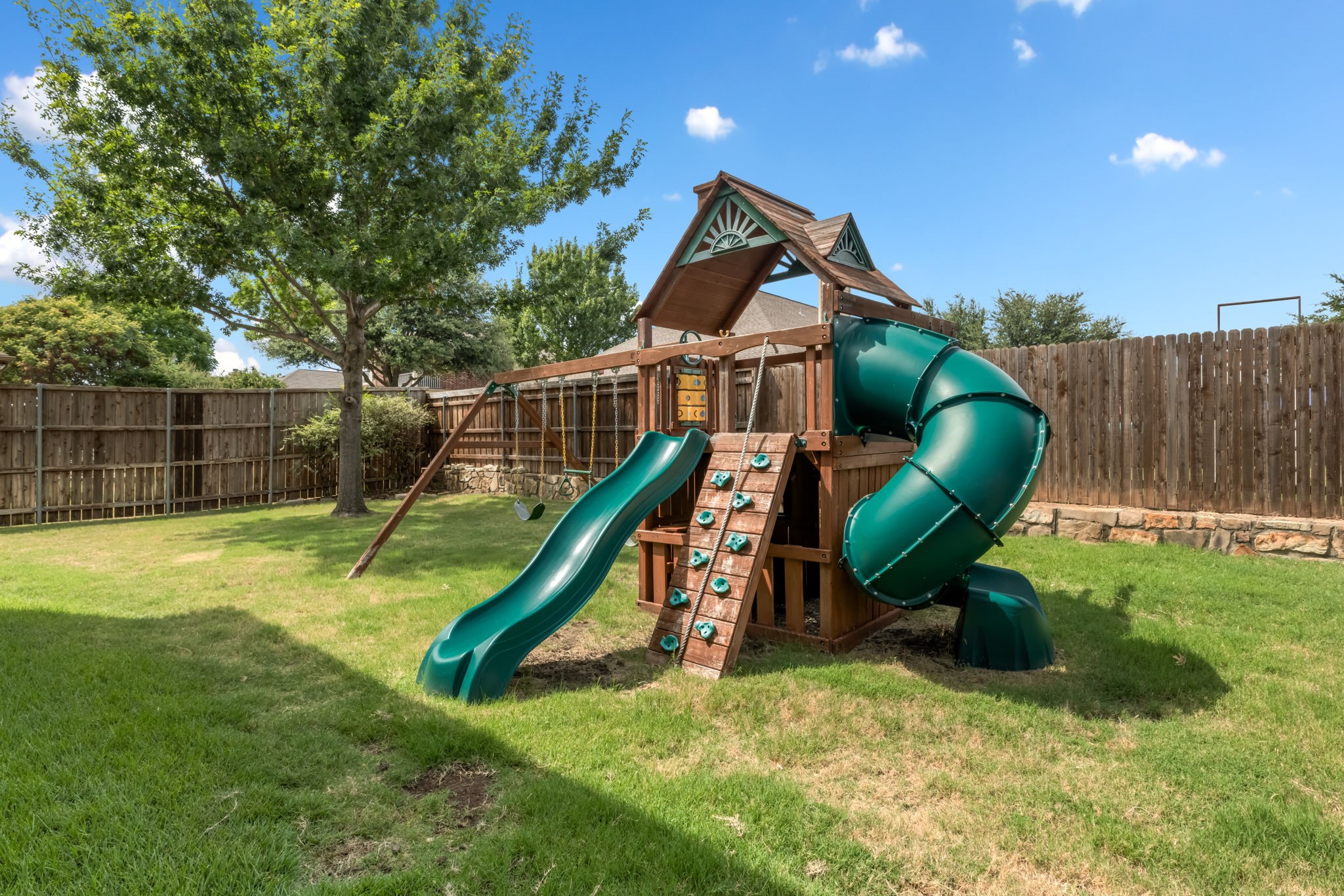 1521 Brush Creek Road