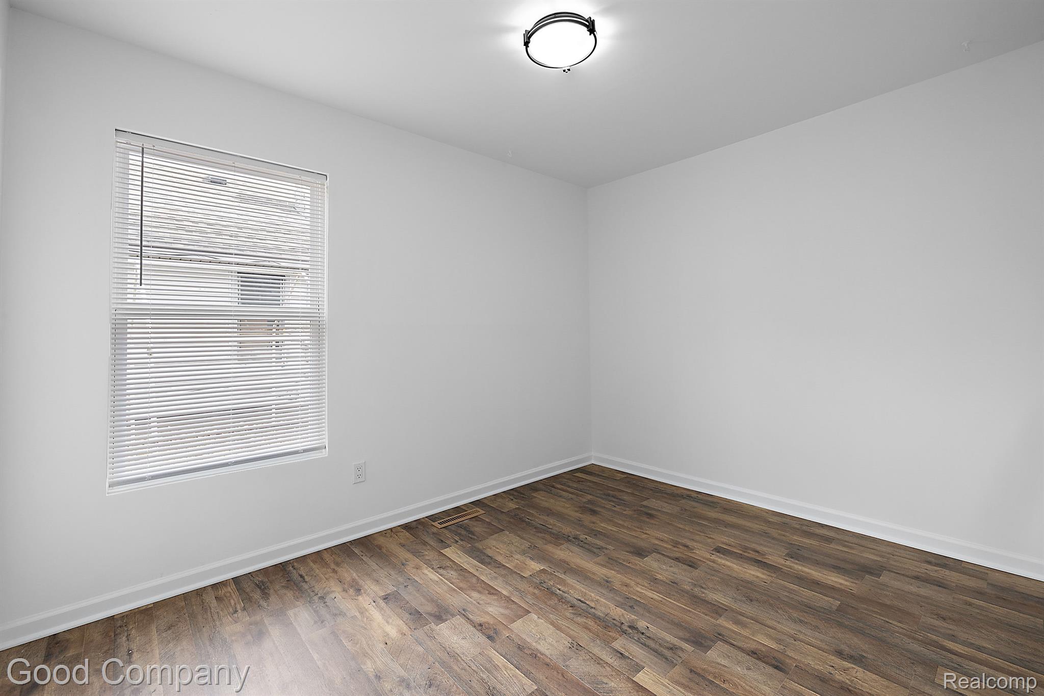 70 E YPSILANTI Avenue