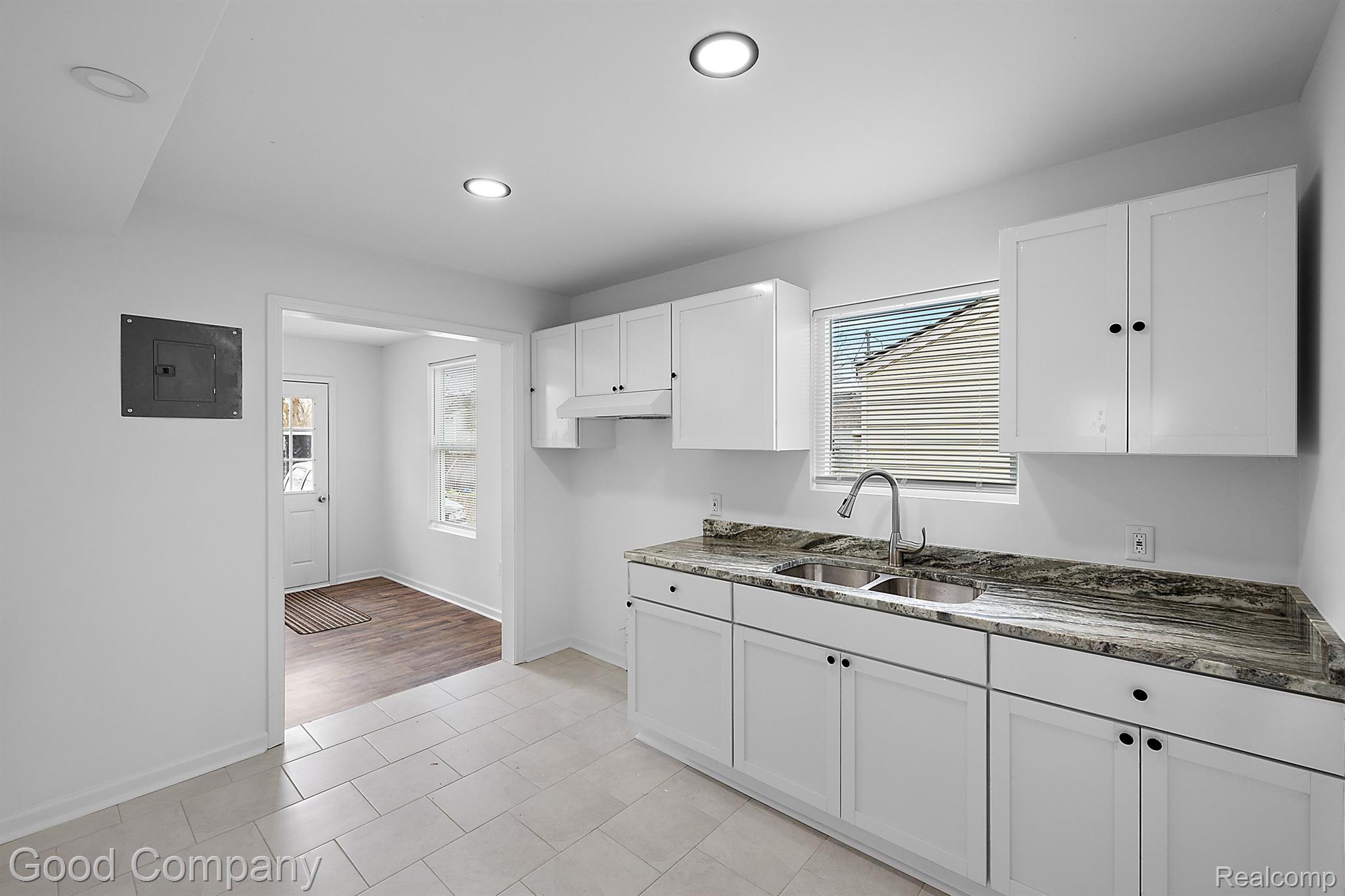 70 E YPSILANTI Avenue