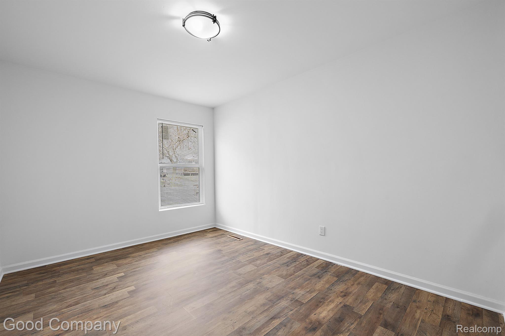 70 E YPSILANTI Avenue