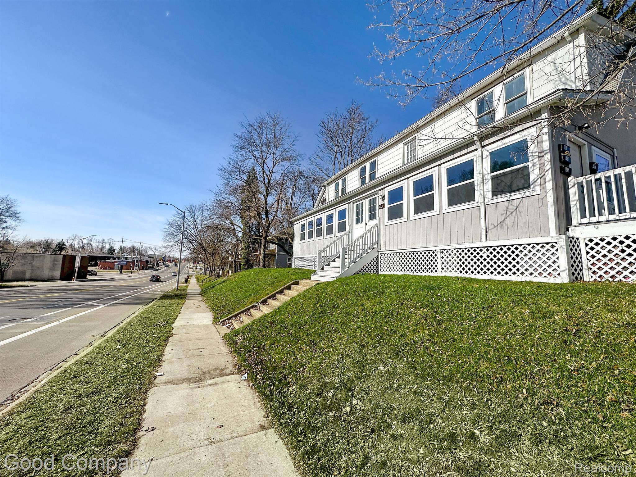 601 N PERRY Street #605