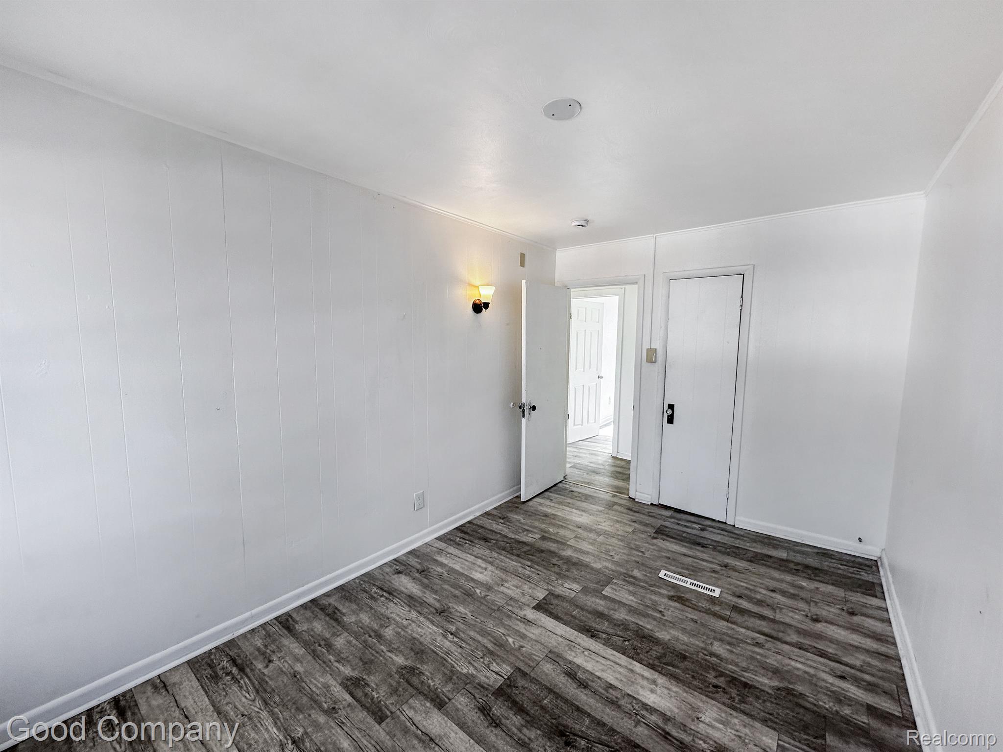 601 N PERRY Street #605