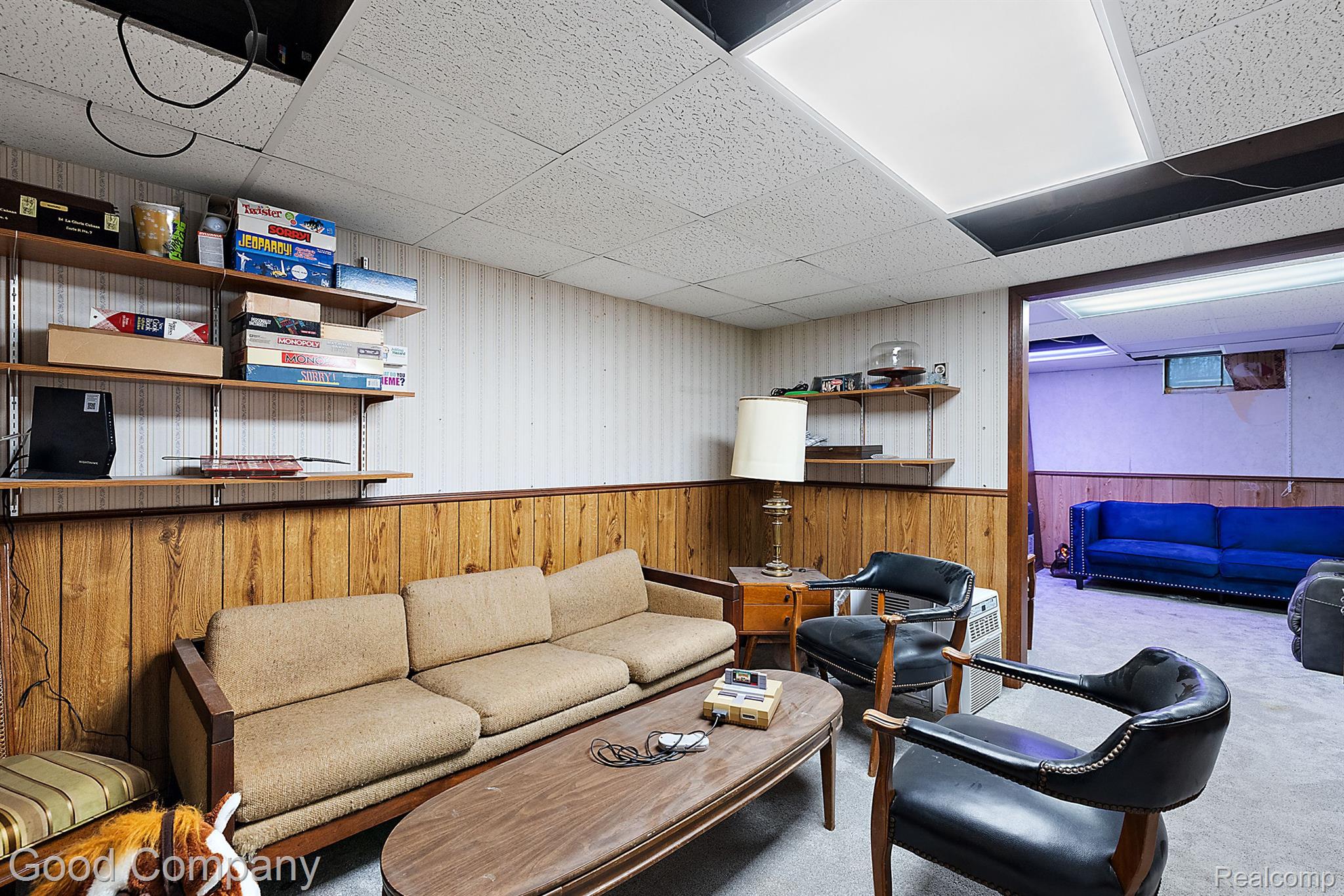 4948 MEADOWBROOK Lane