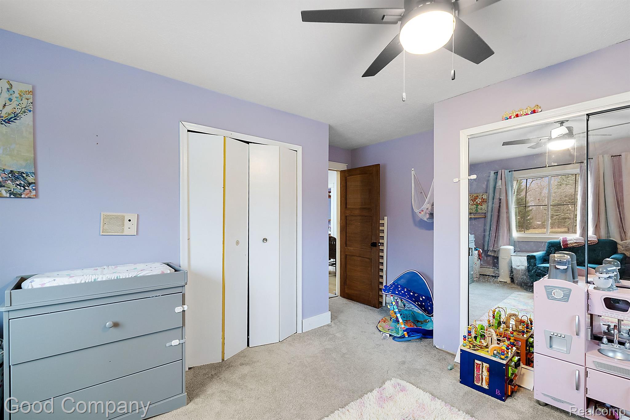 4948 MEADOWBROOK Lane