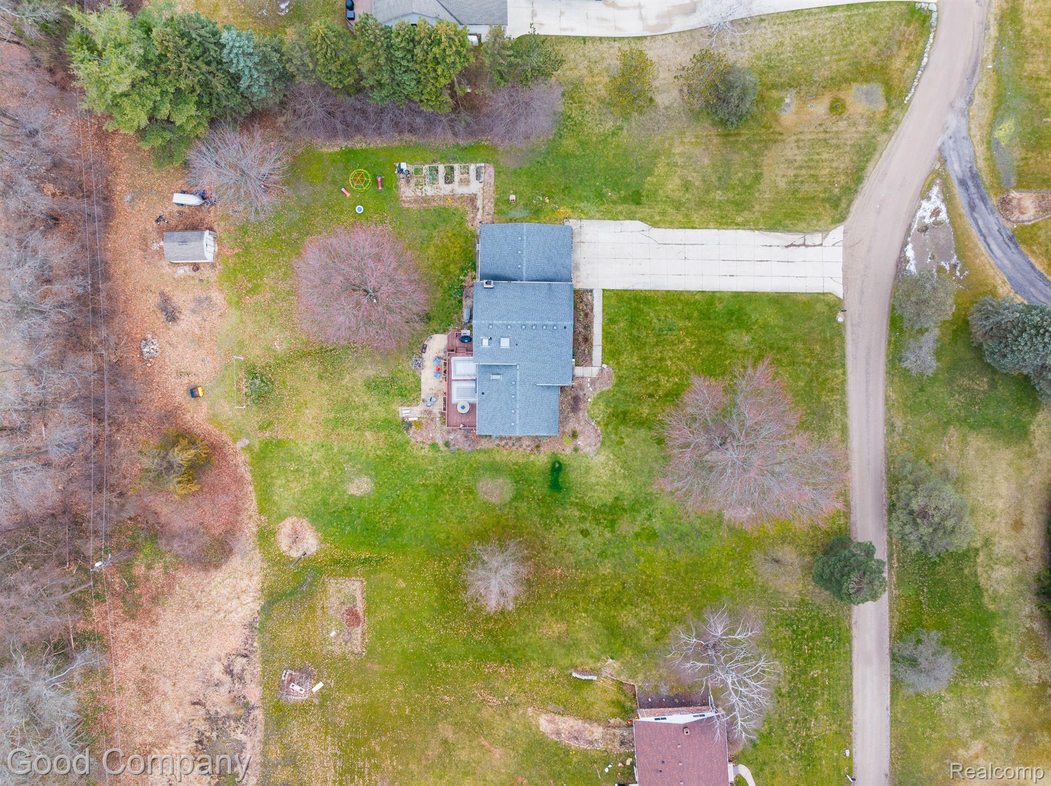 4948 MEADOWBROOK Lane