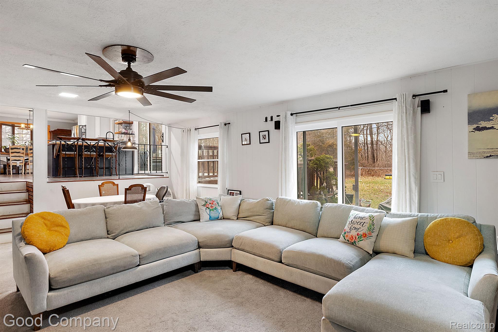 4948 MEADOWBROOK Lane