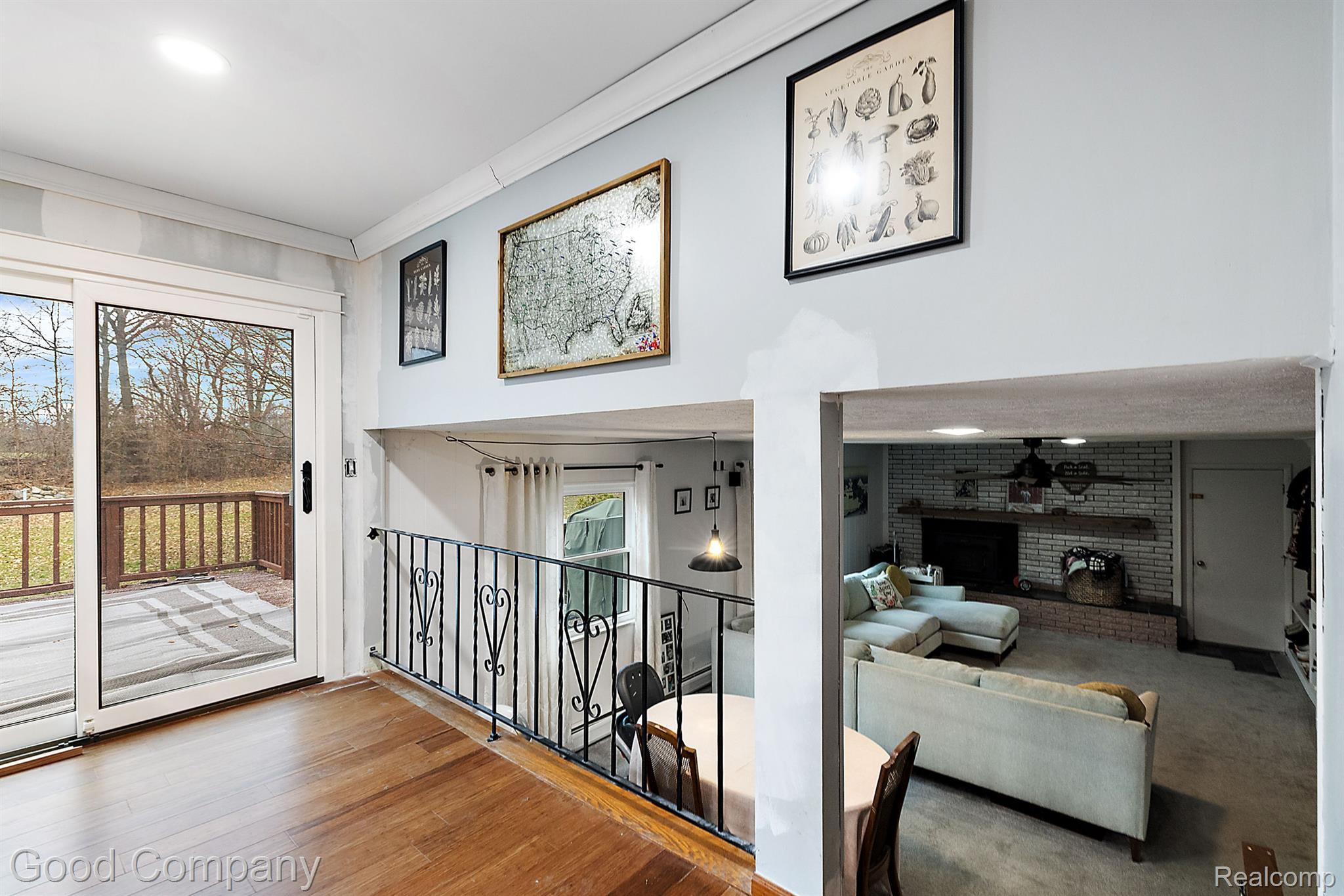 4948 MEADOWBROOK Lane