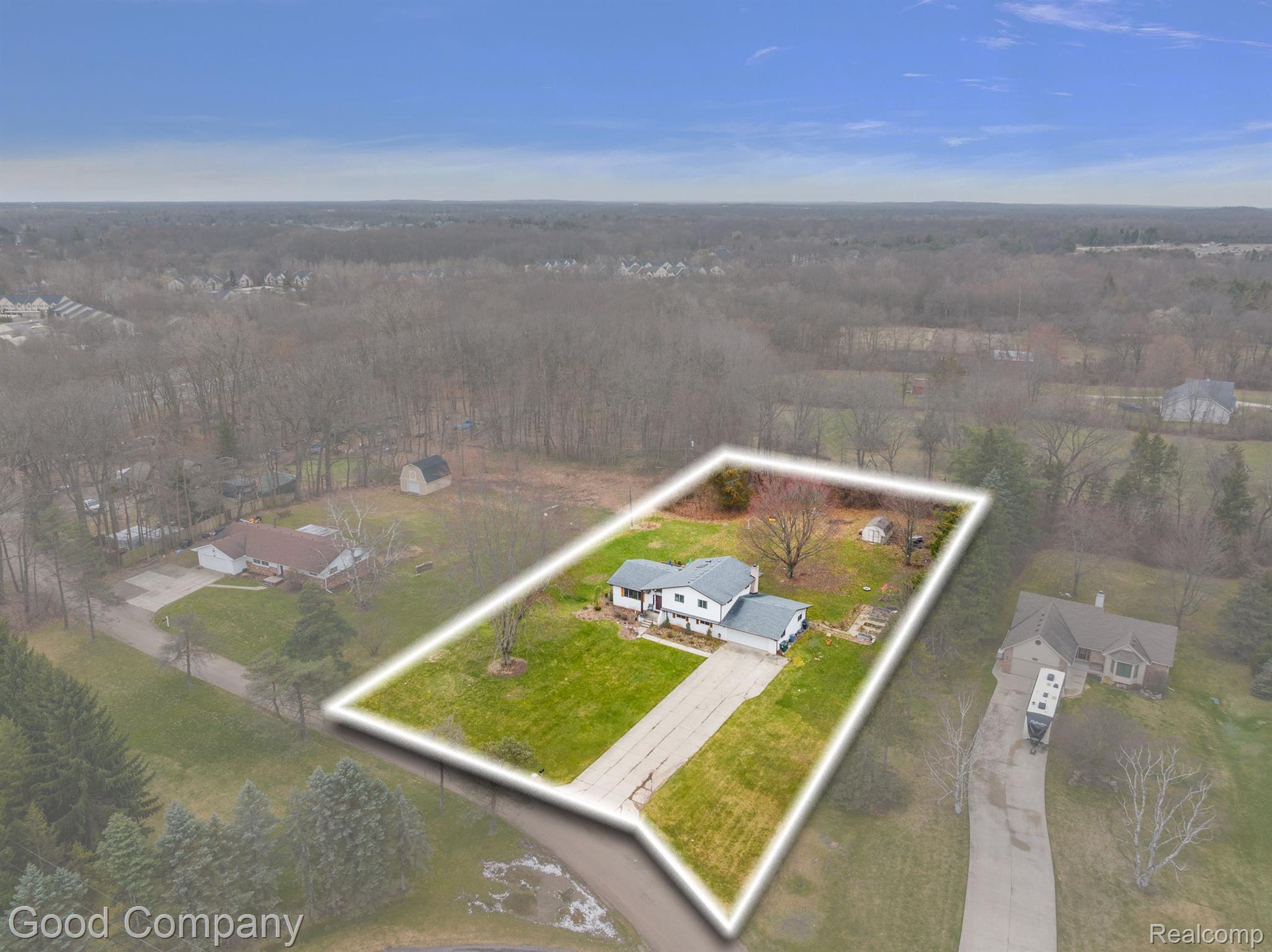 4948 MEADOWBROOK Lane