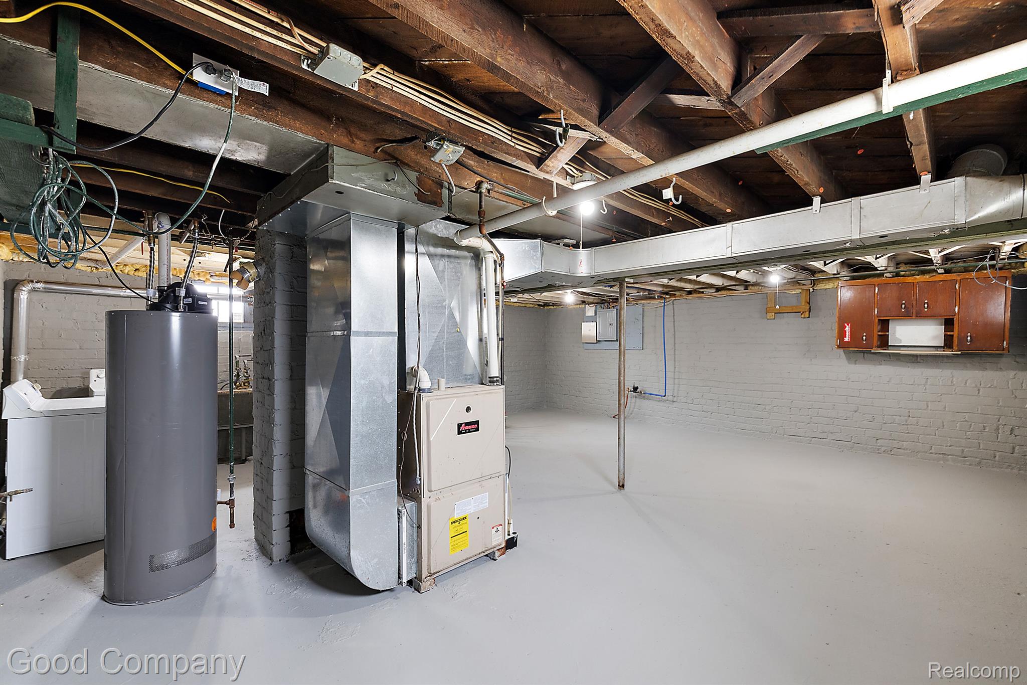 1312 UNIVERSITY Avenue