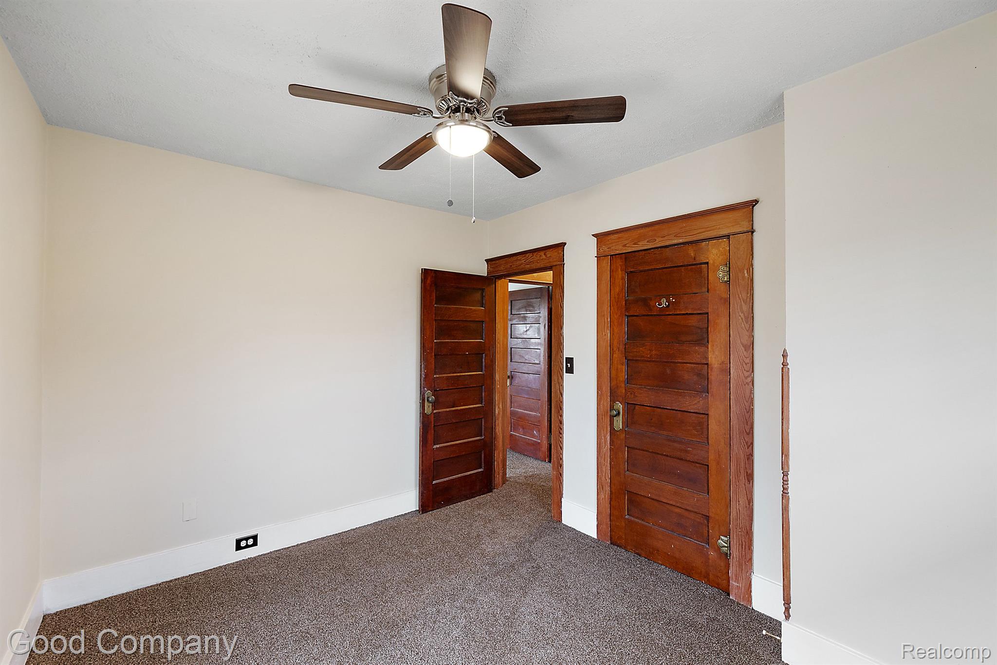 1312 UNIVERSITY Avenue