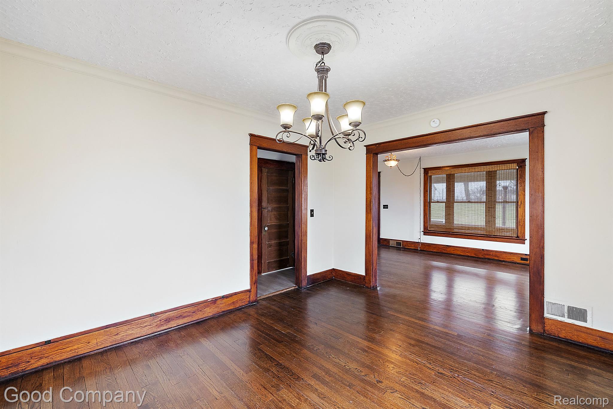 1312 UNIVERSITY Avenue