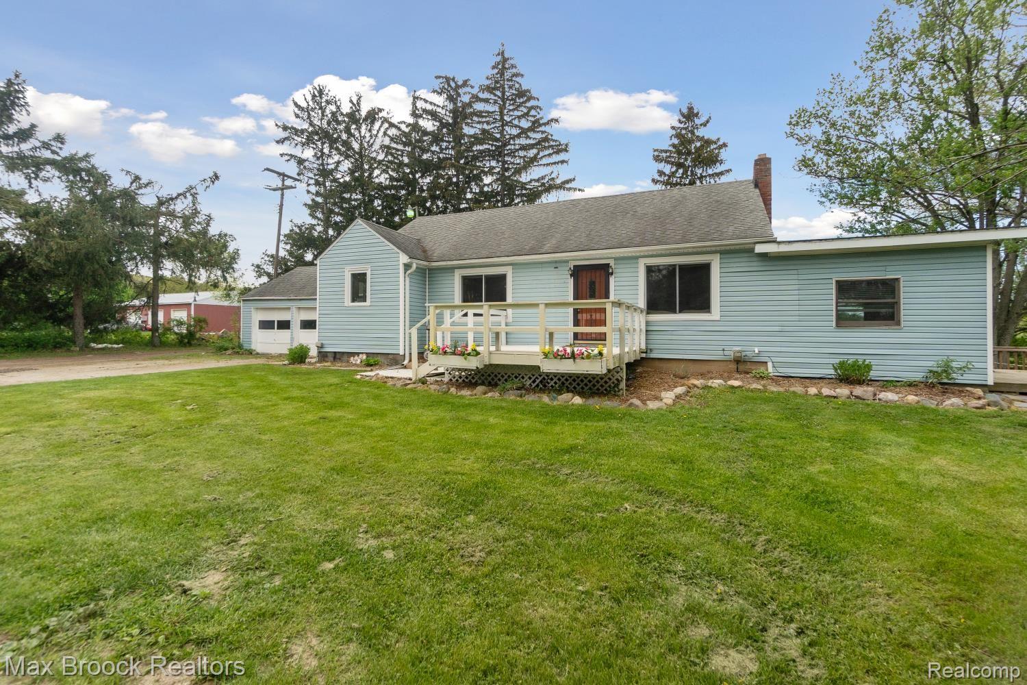 1298 PEPPERMILL Road