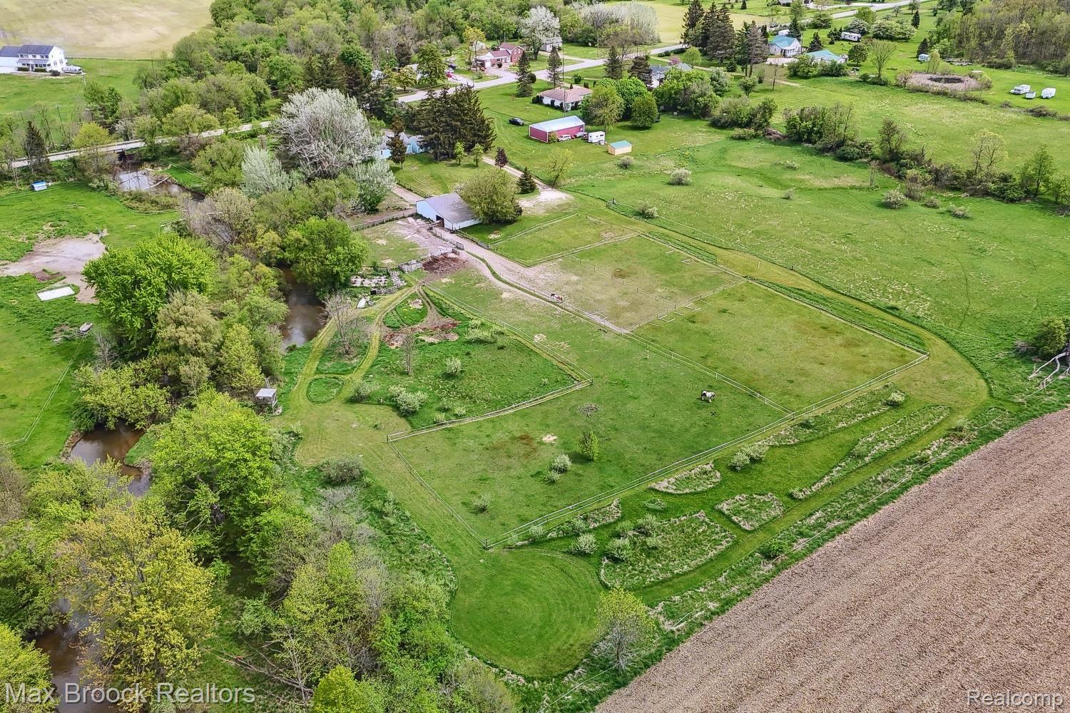 1298 PEPPERMILL Road