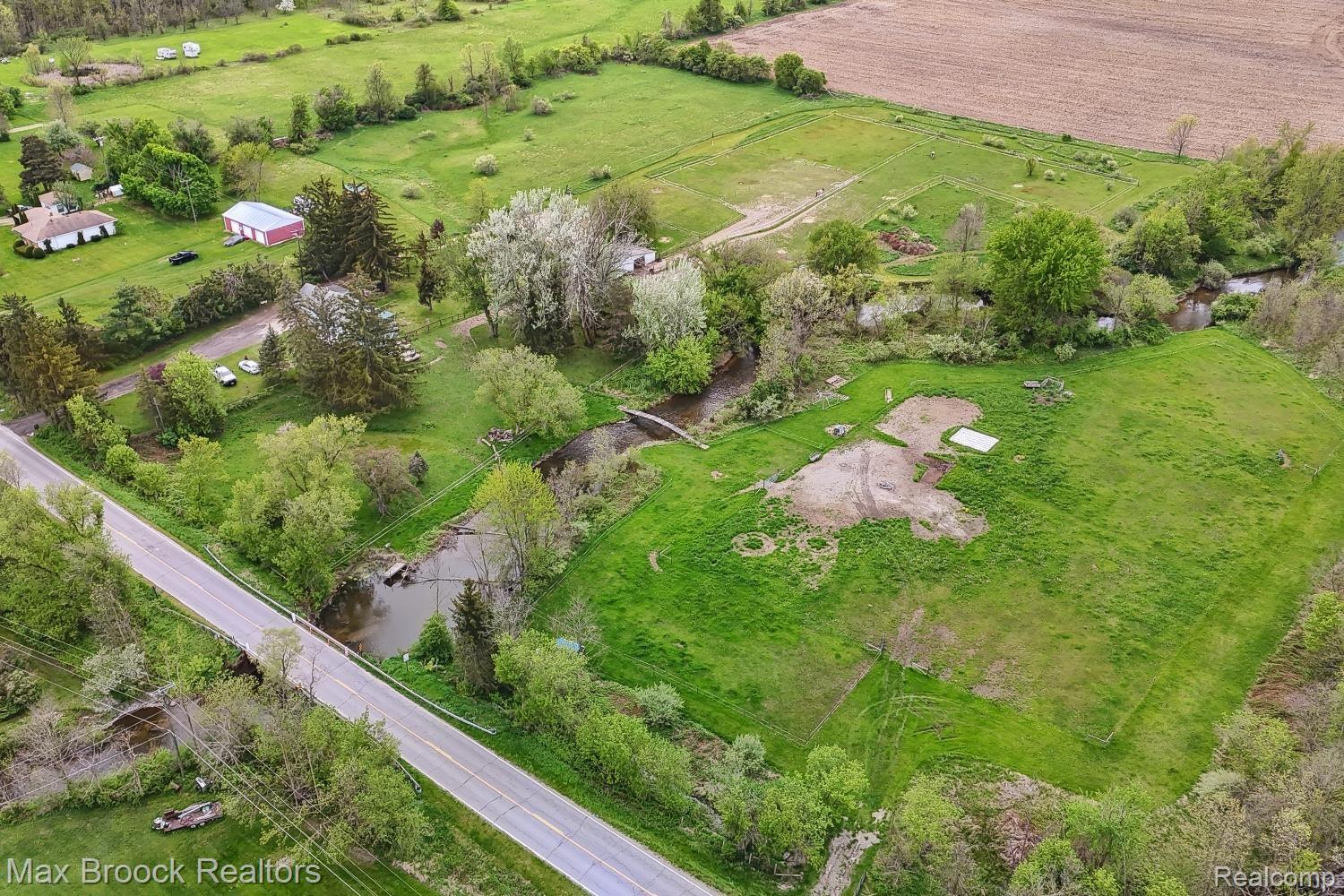 1298 PEPPERMILL Road