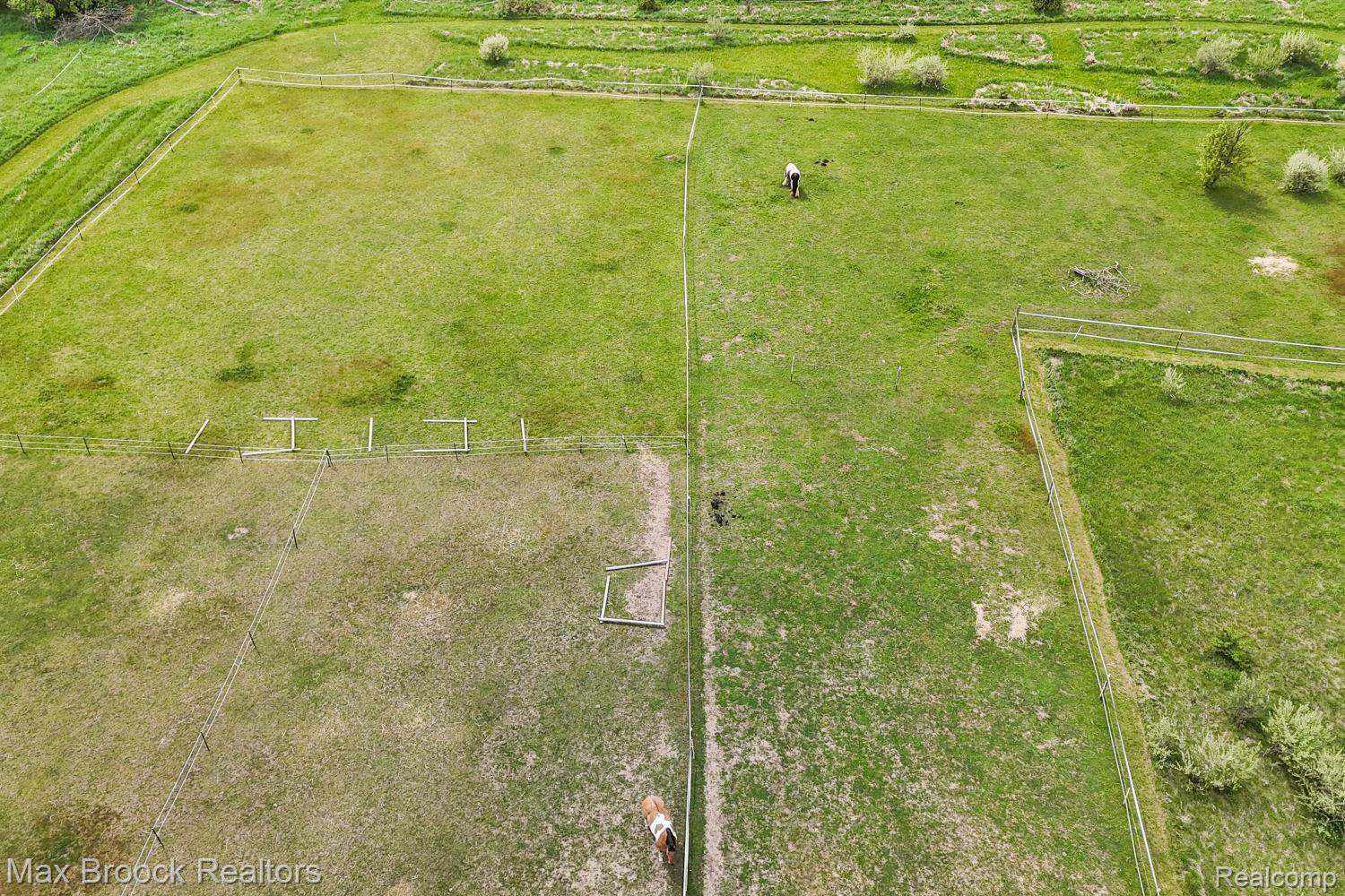 1298 PEPPERMILL Road