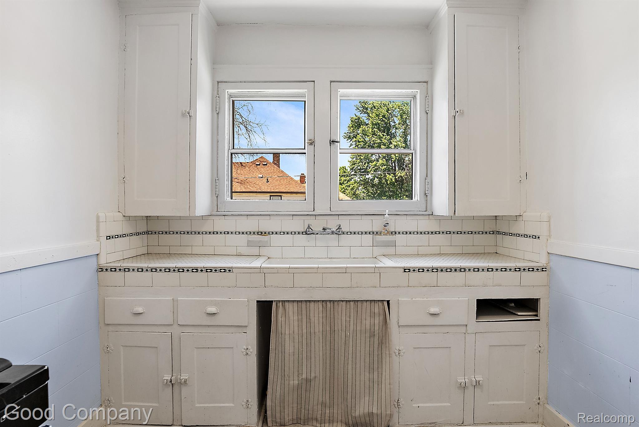 4416 DEVONSHIRE Road